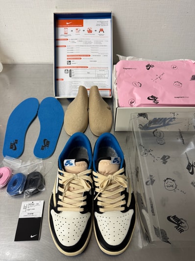 Travis Scott × fragment design × Nike Air Jordan 1 Low OG SP "Military Blue"