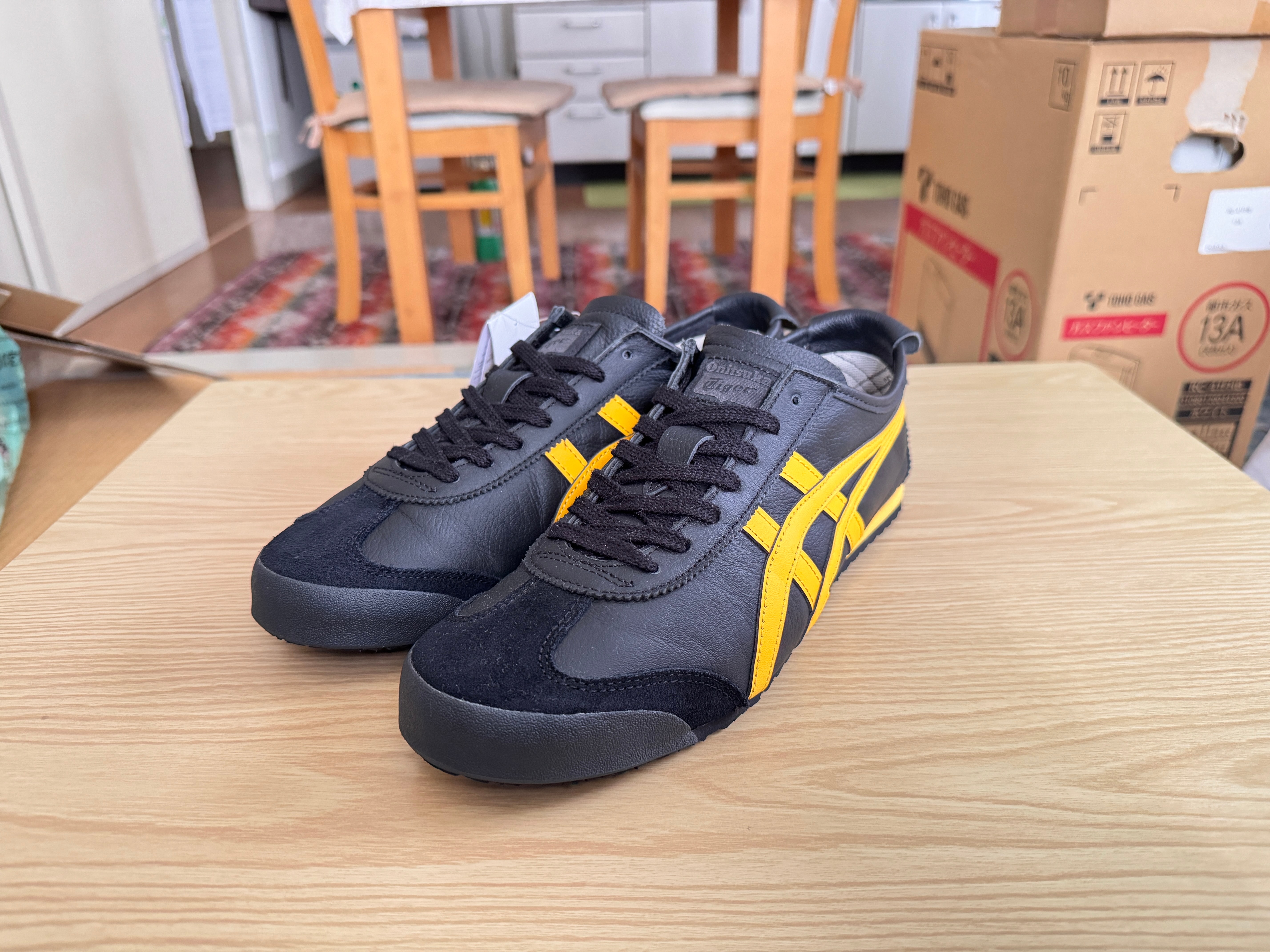 Onitsuka Tiger Mexico 66 "Black/Yellow"