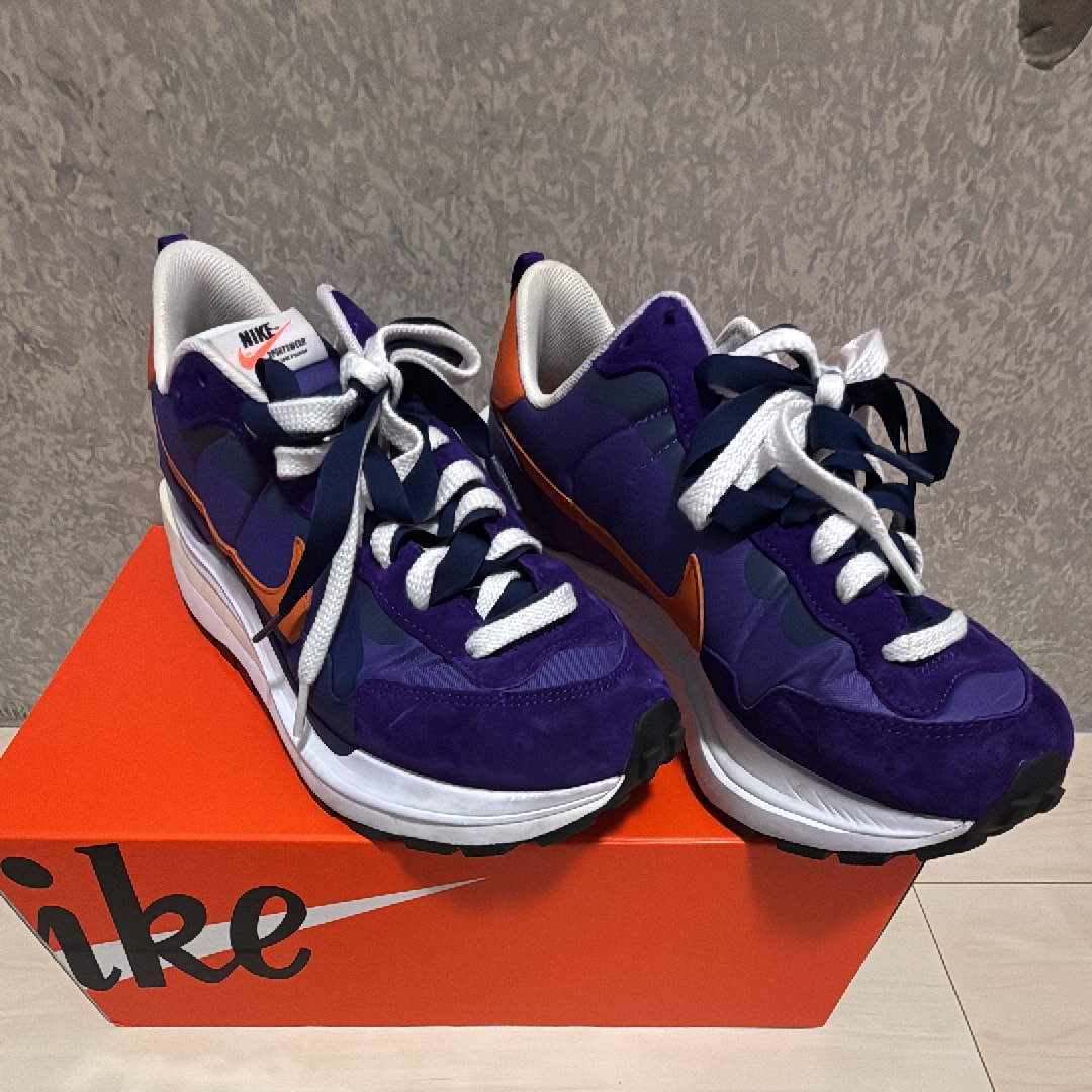 SACAI × NIKE VAPOR WAFFLE "DARK IRIS"