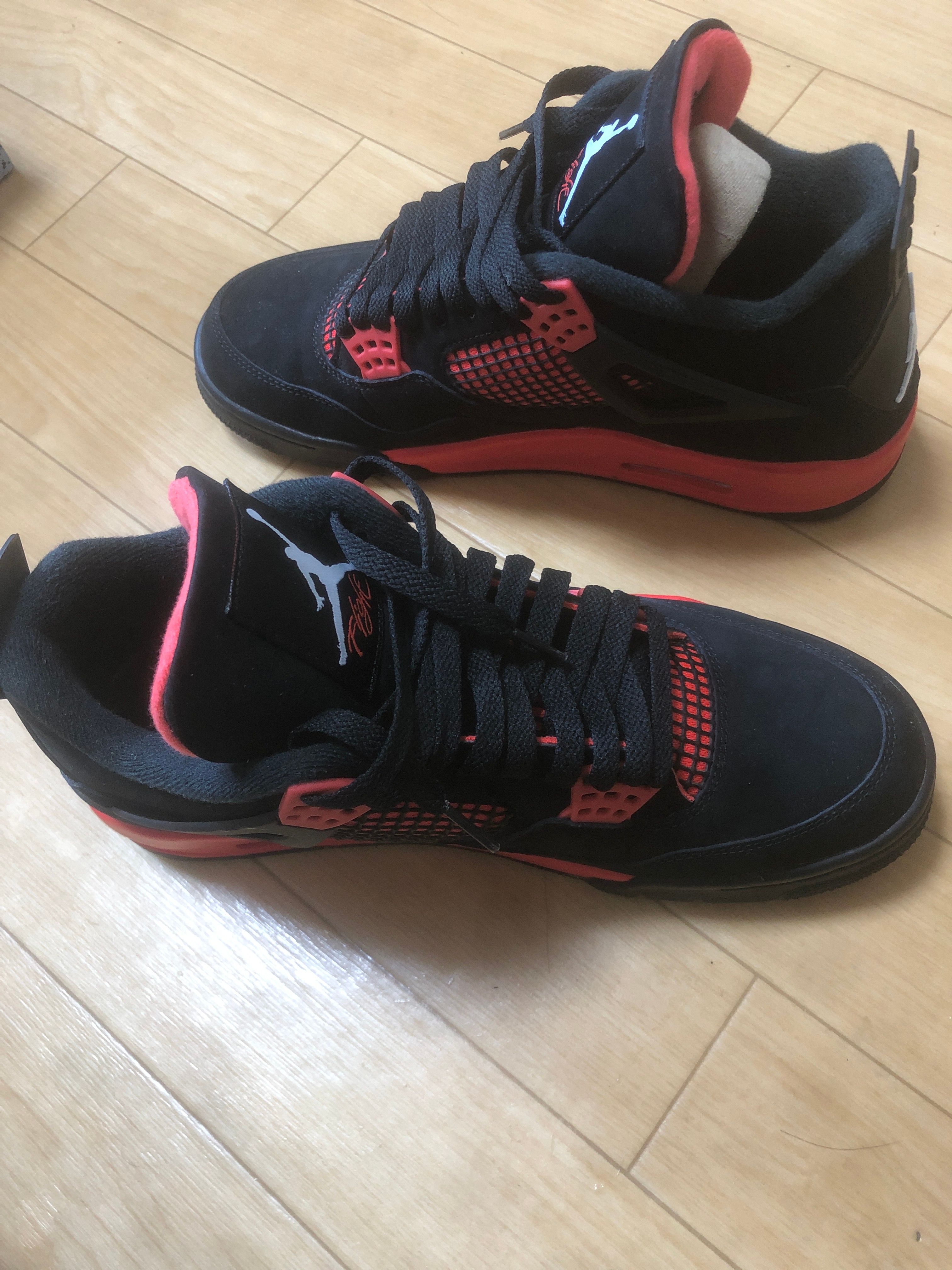 Nike Air Jordan 4 "Red Thunder/Crimson"