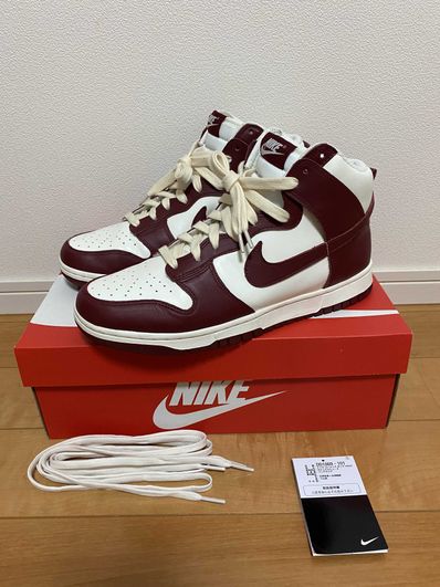 NIKE Women's DUNK HIGH "TEAM RED"