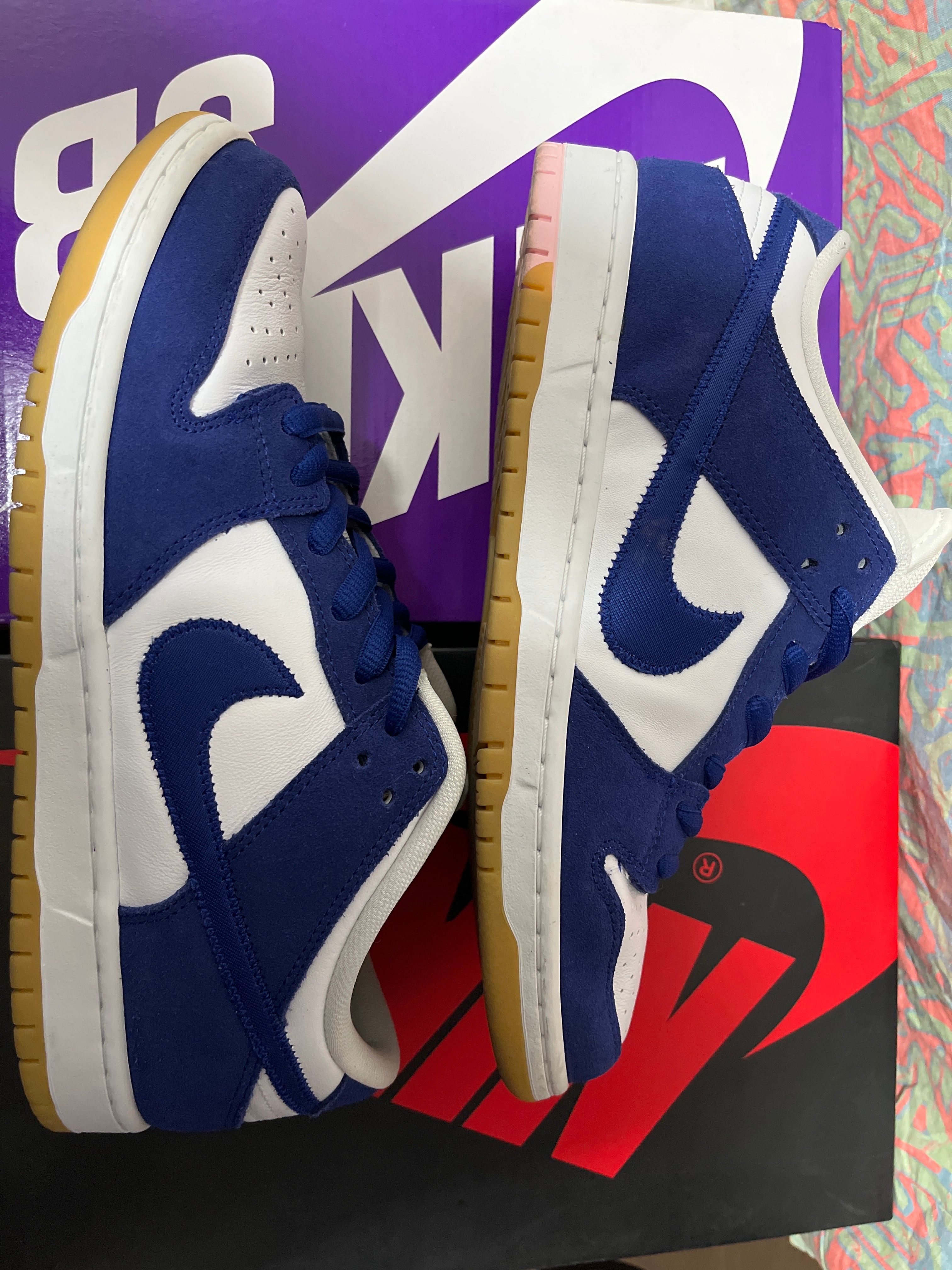 Nike SB Dunk Low "Los Angeles Dodgers/Deep Royal Blue"
