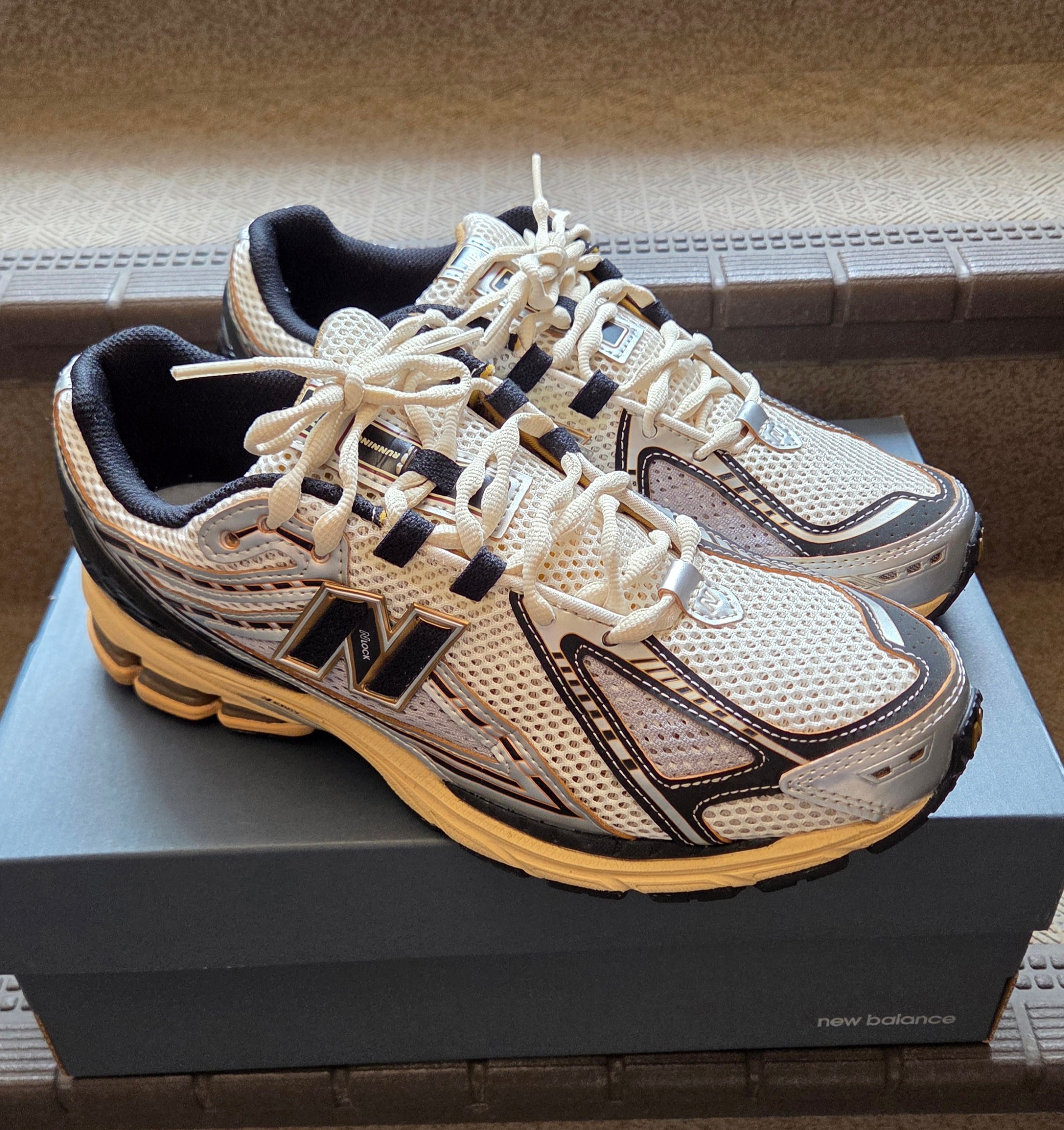 New Balance 1906R "Sea Salt"