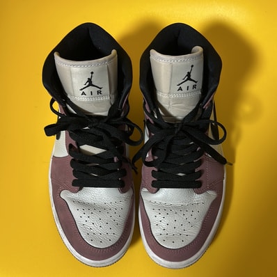 Nike Women's Air Jordan 1 Mid "Berry Pink"