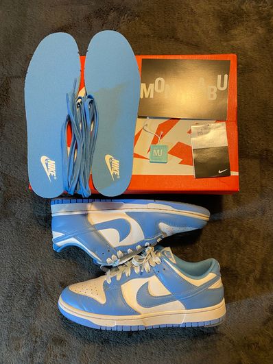 Nike Dunk Low "University Blue"