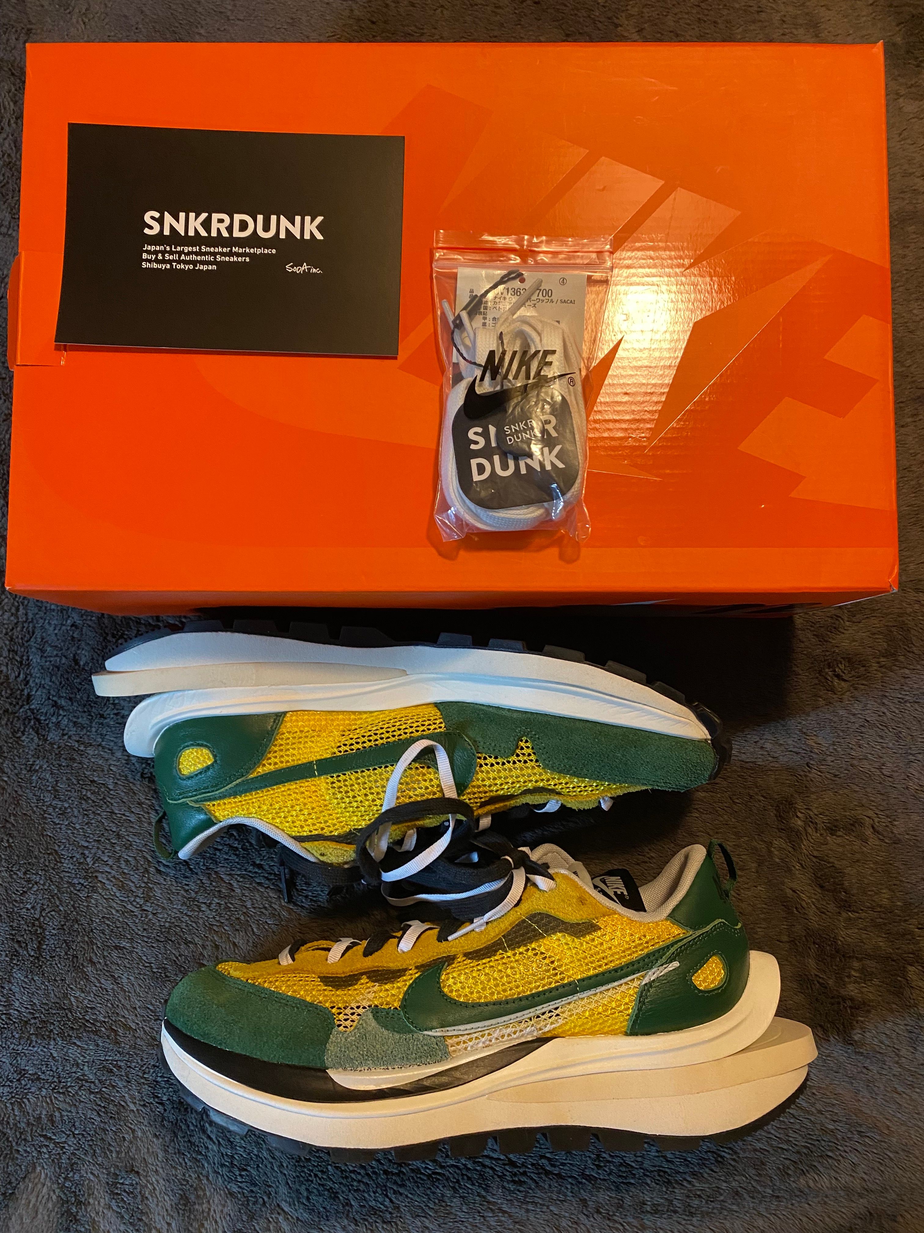 sacai × Nike Vapor Waffle "Tour Yellow/Stadium Green-Sail"