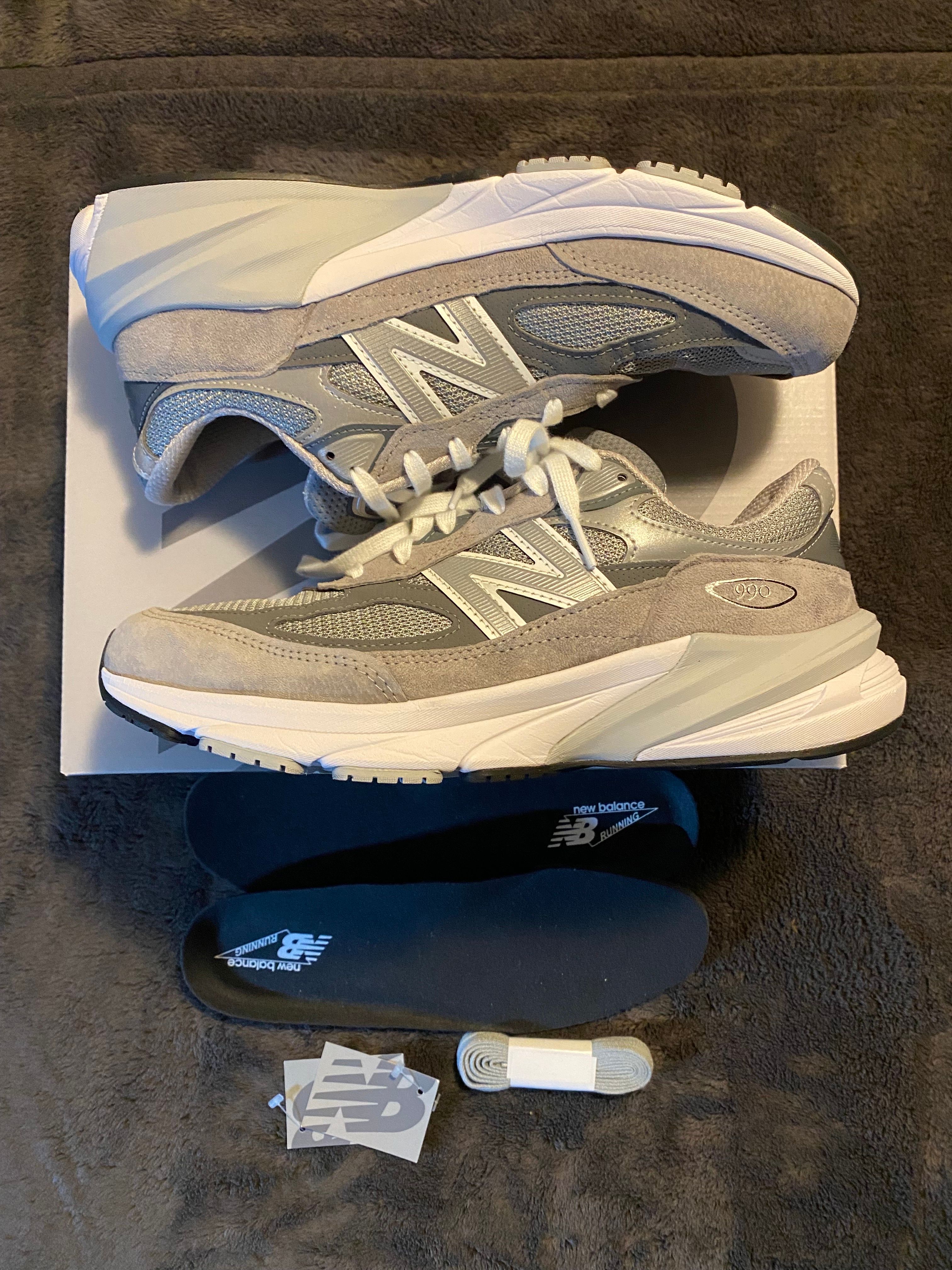 New Balance 990V6 "Gray" (Heel Logo NB)