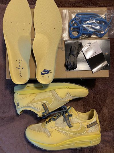 Travis Scott × Nike Air Max 1 "CACT.US Gold"