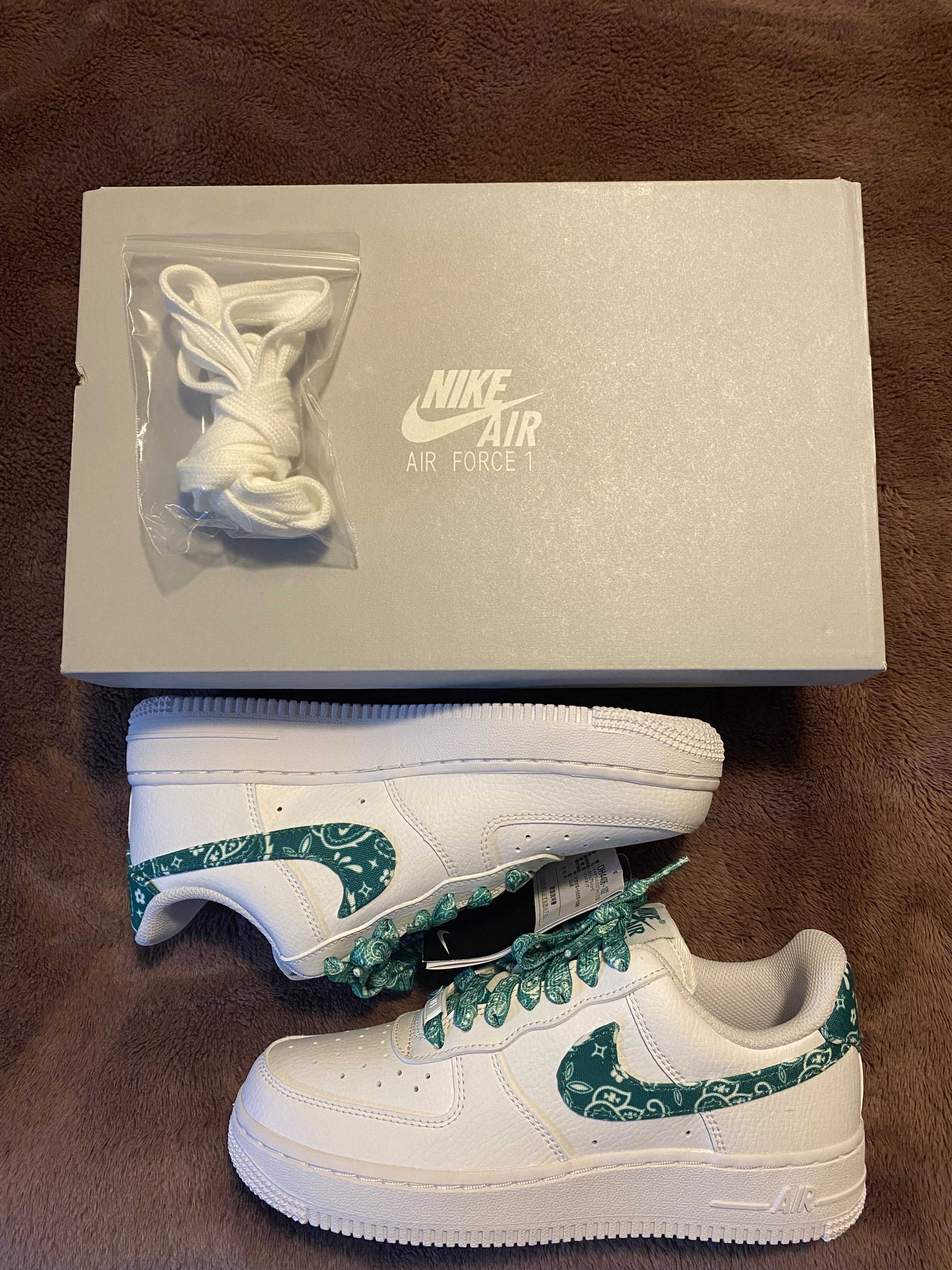 Nike Women's Air Force 1 Low '07 Essential "Green Paisley"