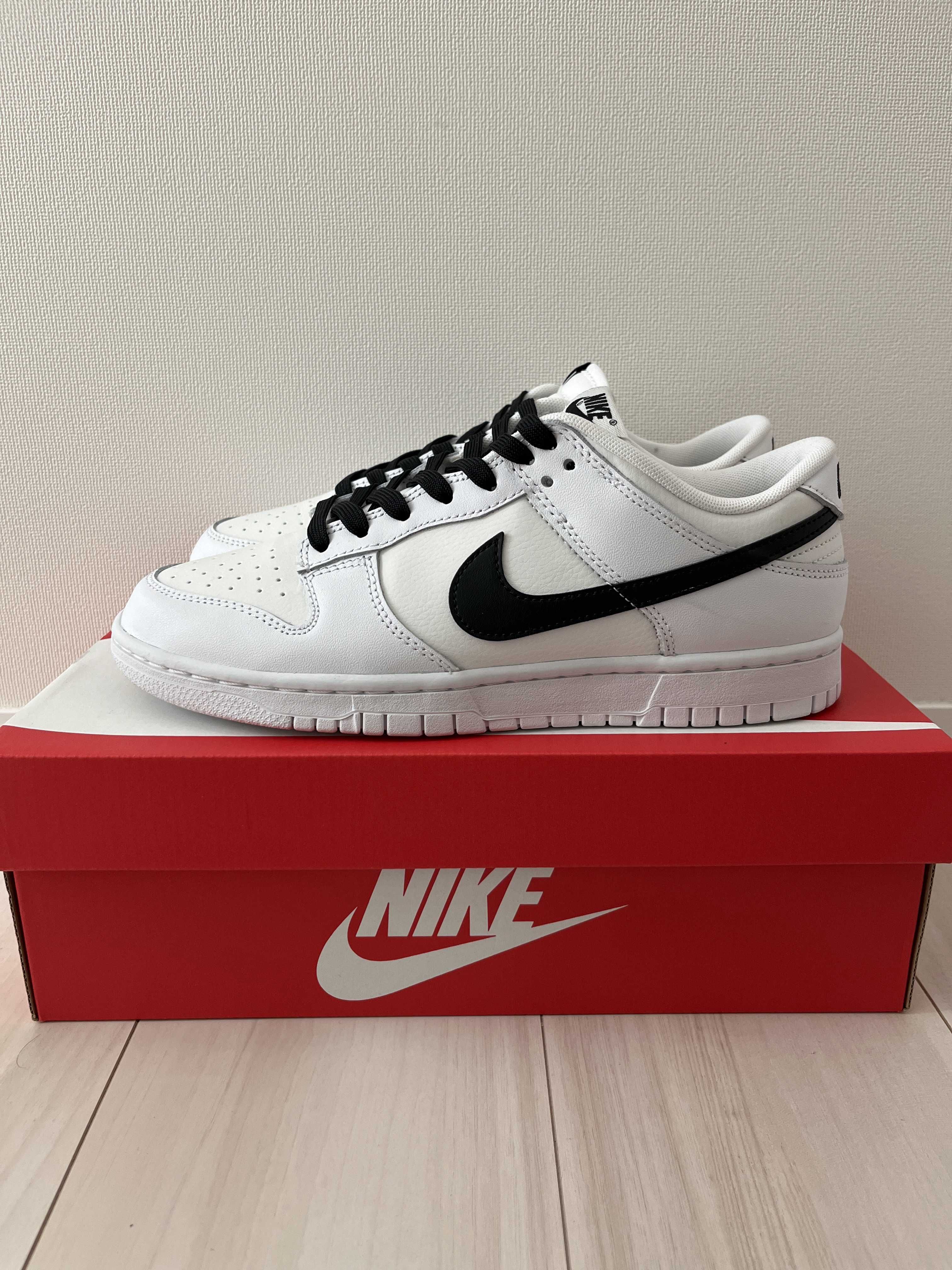 Nike Dunk Low "Black/White"