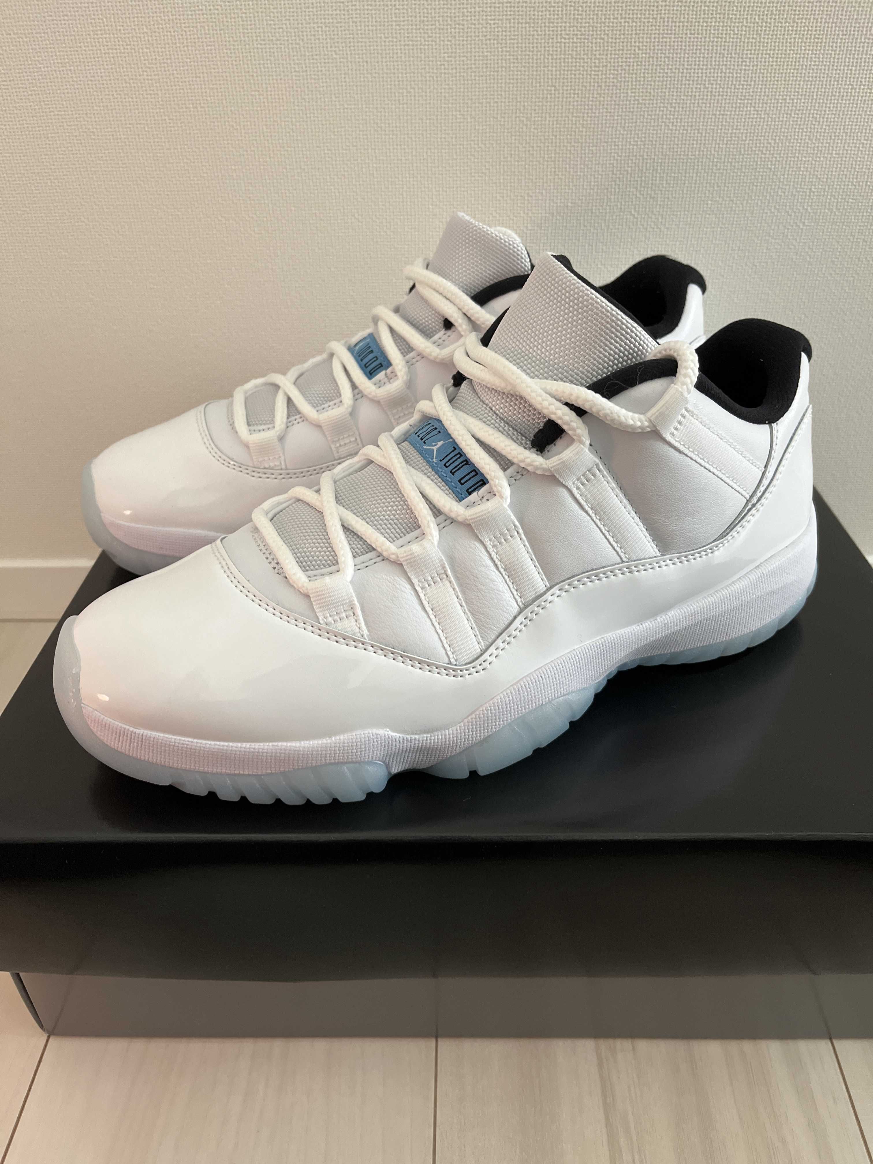 Nike Air Jordan 11 Low "Legend Blue"