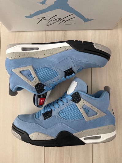 Nike Air Jordan 4 "University Blue"