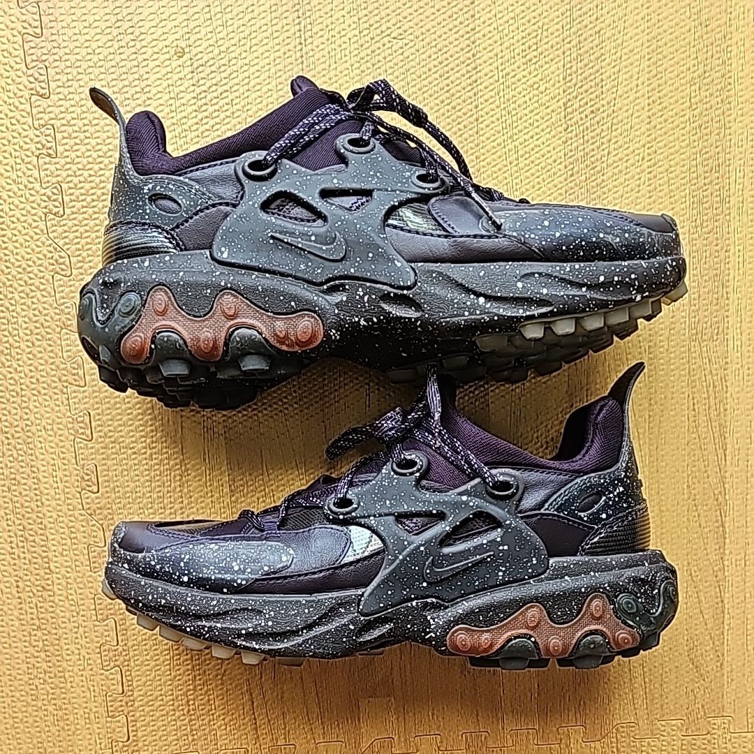 UNDERCOVER × NIKE REACT PREST "MAHOGANY/WHITE/BROWN"