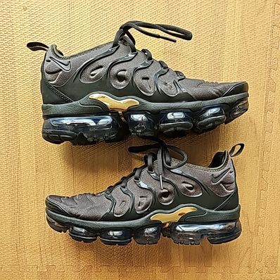 Nike Air Vapormax Plus "Cargo Khaki"