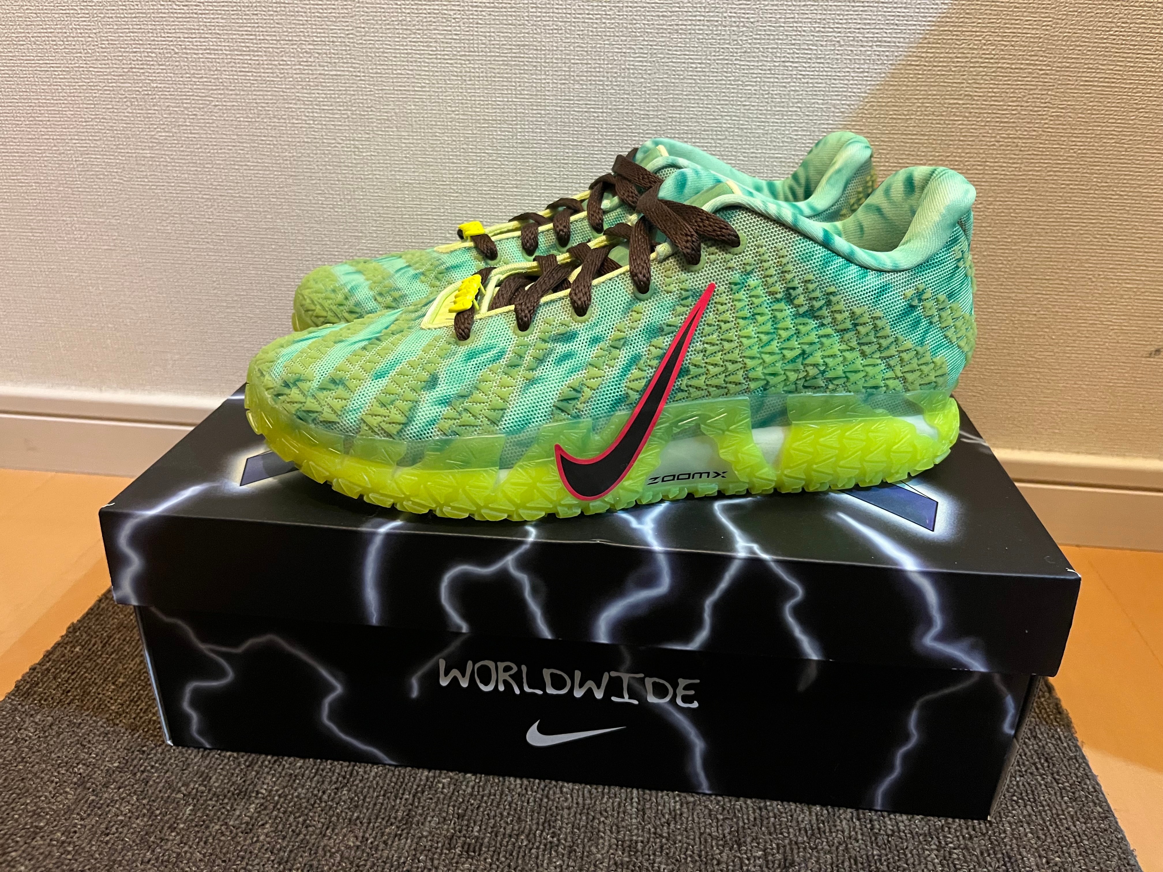 Nike Ja 3 "Spooky Season" (HV9924-700/HV9923-700)