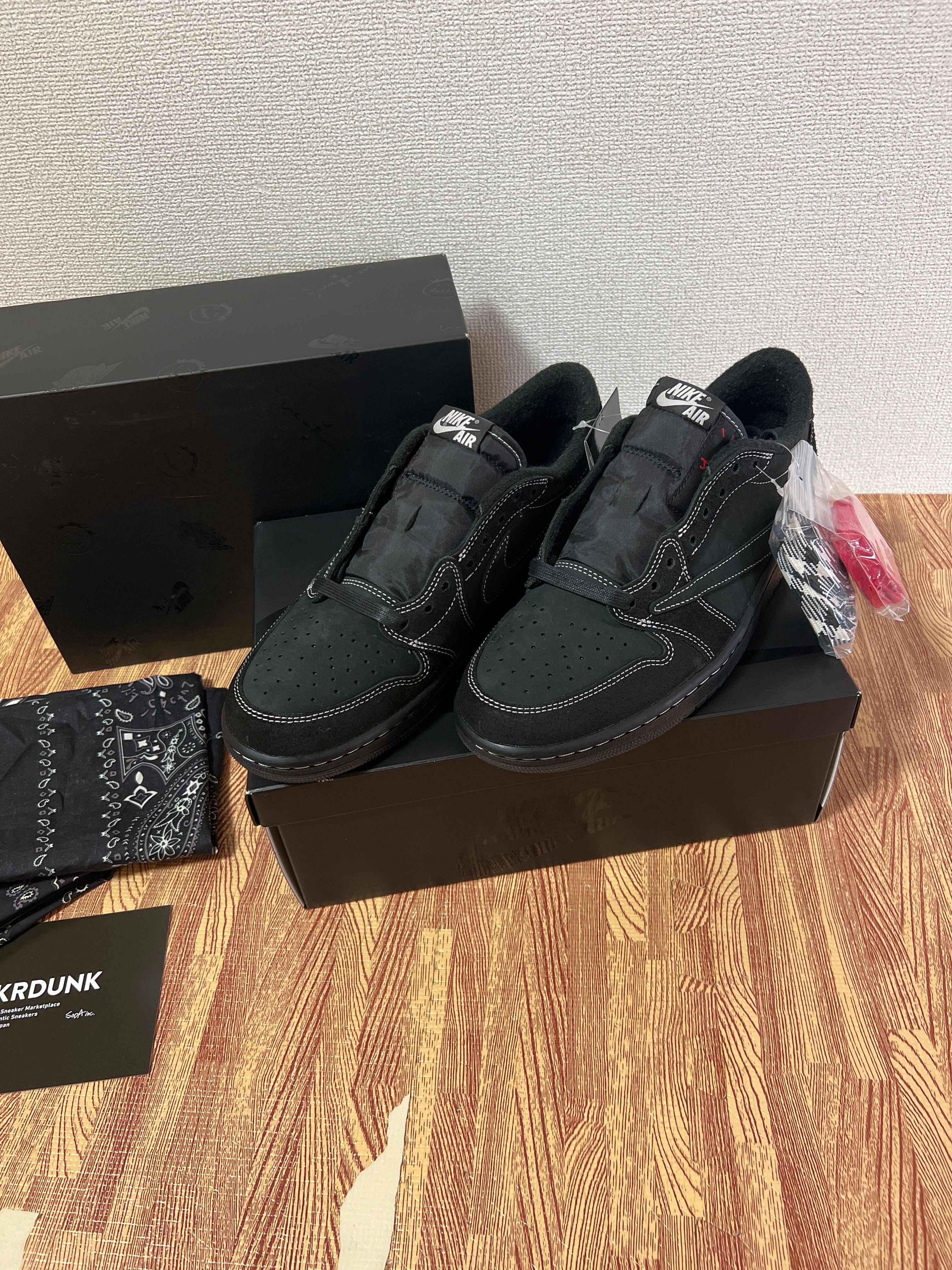 Travis Scott × Nike Air Jordan 1 Low OG SP "Black Phantom"