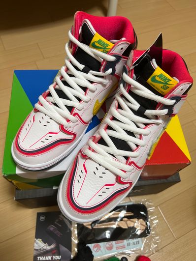 Gundam Unicorn × Nike SB Dunk High PRO QS "UNICORN"
