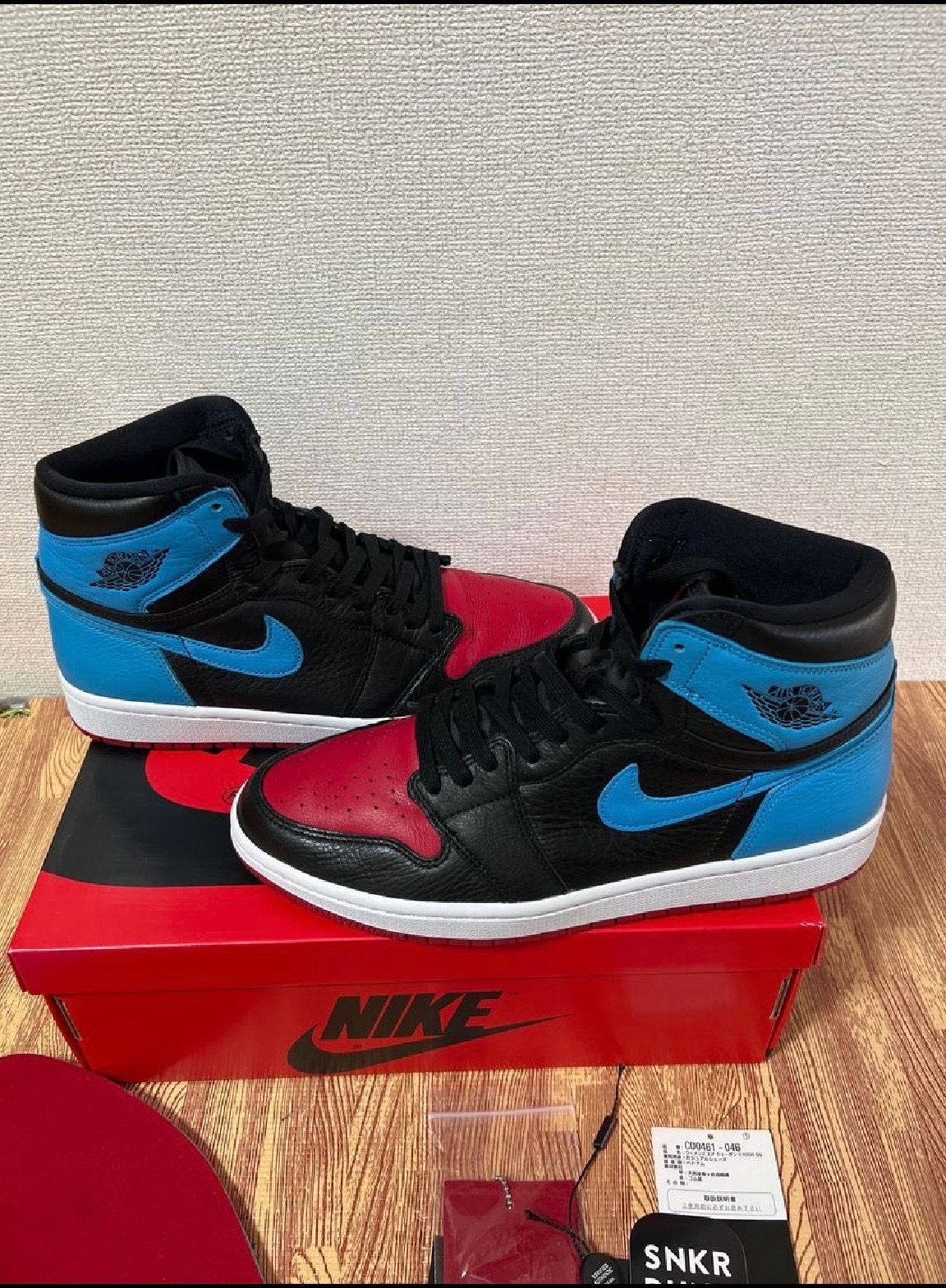 Nike Women's Air Jordan 1 High OG "UNC to Chicago"