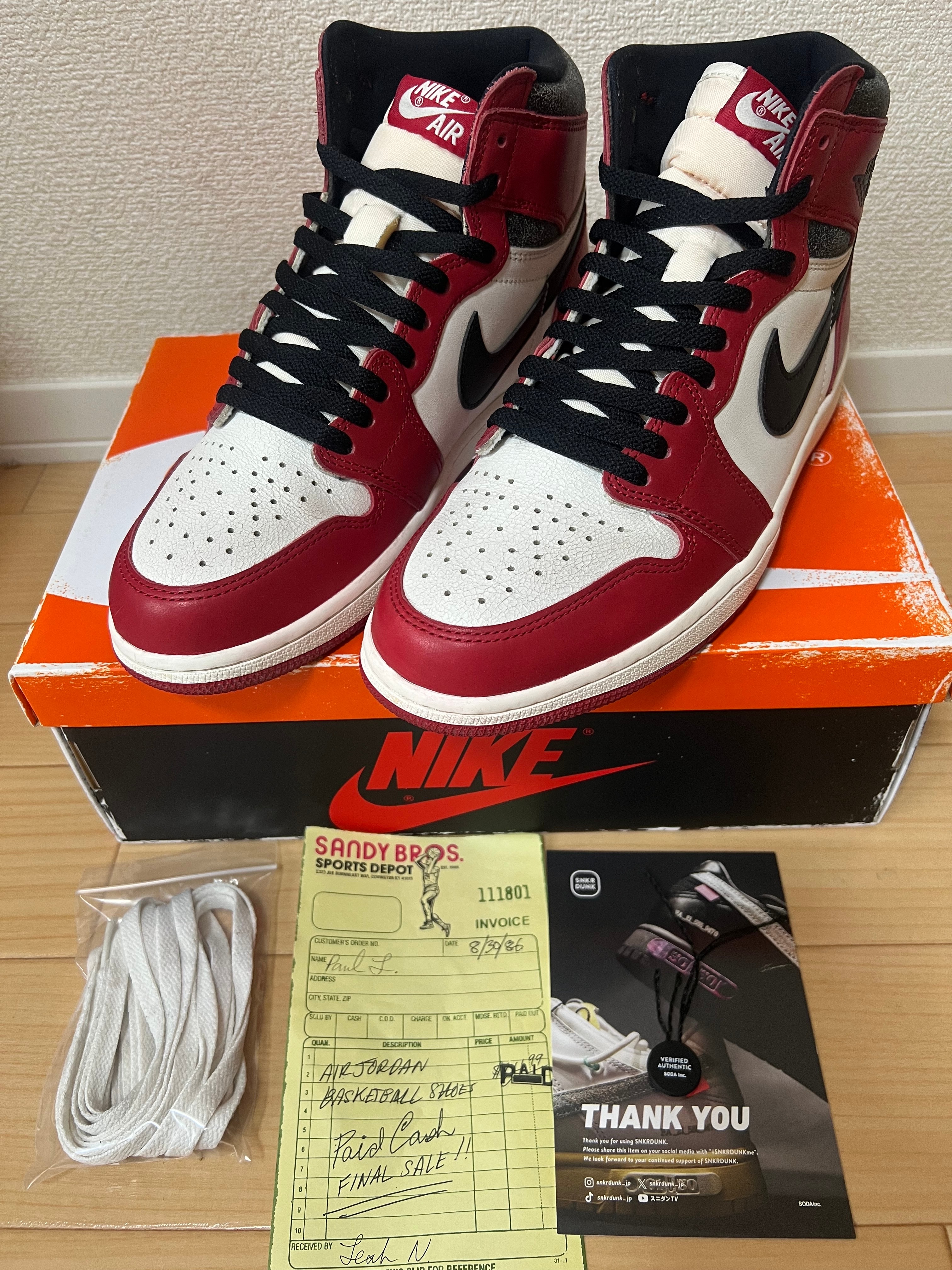 Nike Air Jordan 1 High OG "Lost & Found/Chicago"