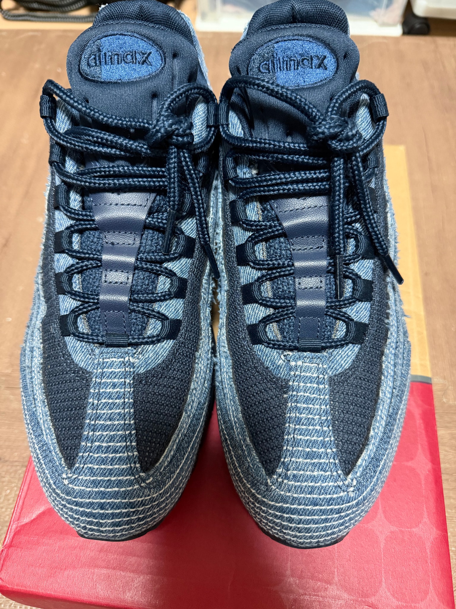 Levi's × Nike Air Max 95 OG "Denim Blue"