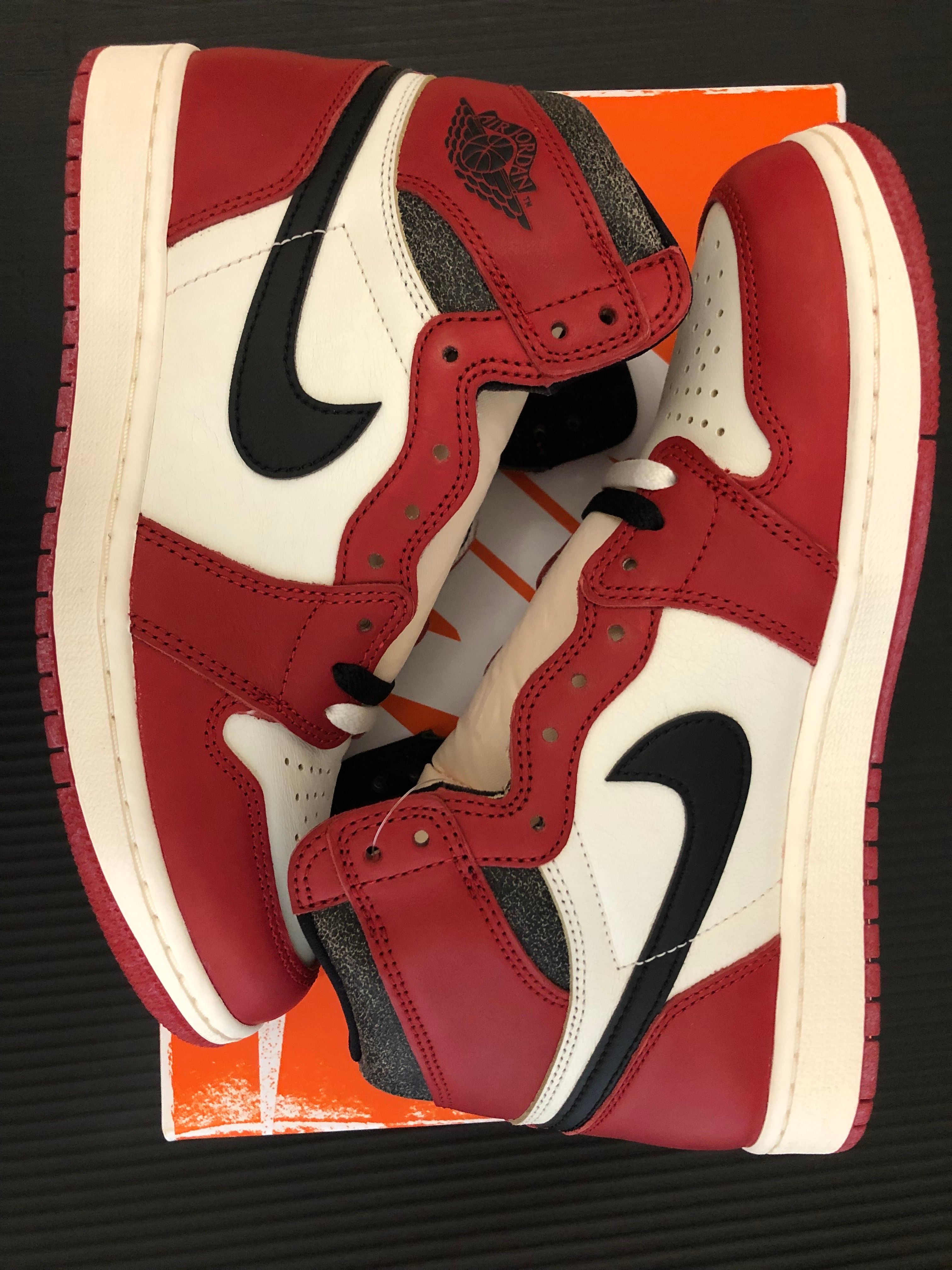 Nike Air Jordan 1 High OG "Lost & Found/Chicago"