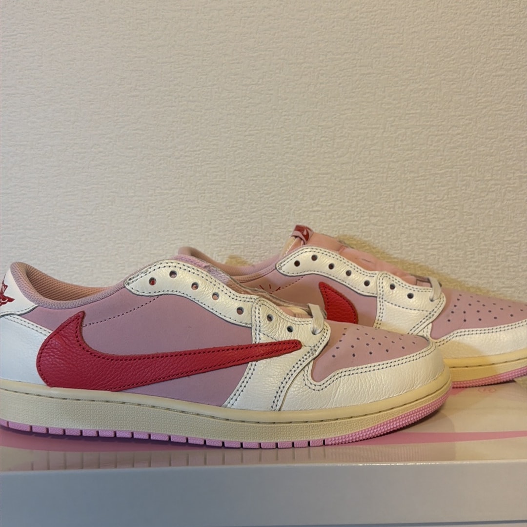 Travis Scott × Nike Air Jordan 1 Retro Low OG "Sail/Tropical Pink"