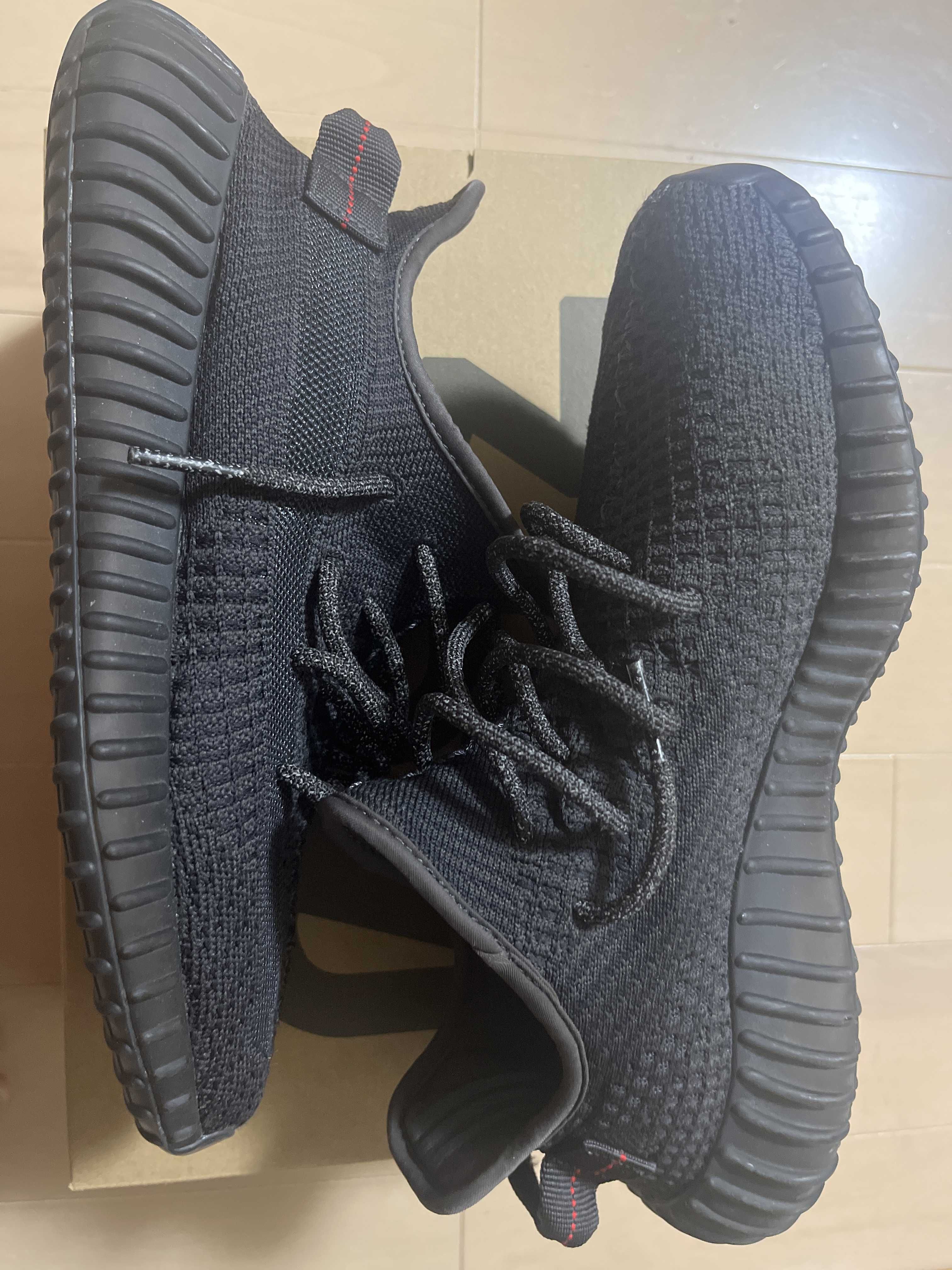 adidas YEEZY Boost 350 V2 "Black"