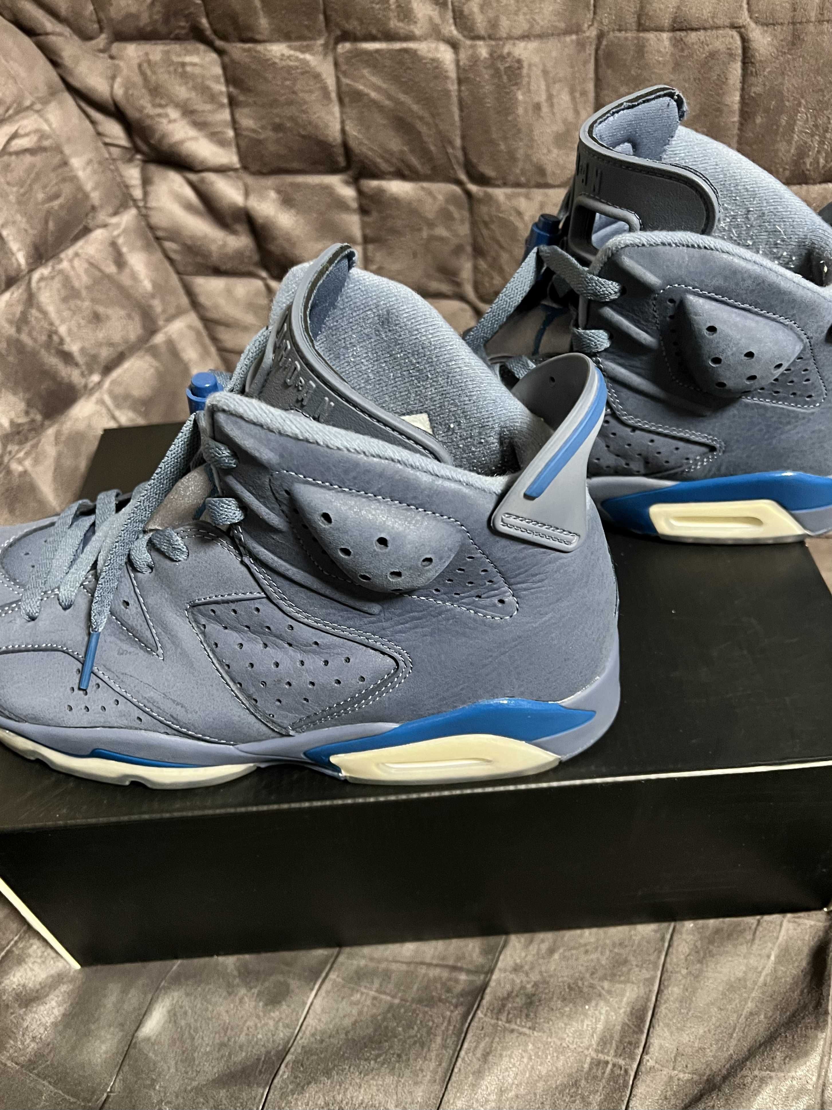 NIKE AIR JORDAN 6 RETRO DIFFUSED BLUE