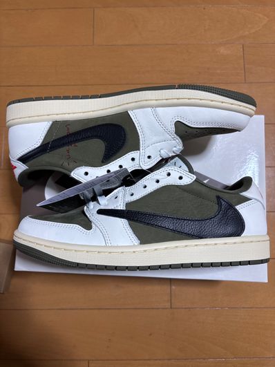 Travis Scott × Nike Air Jordan 1 Low OG SP "Reverse Olive"
