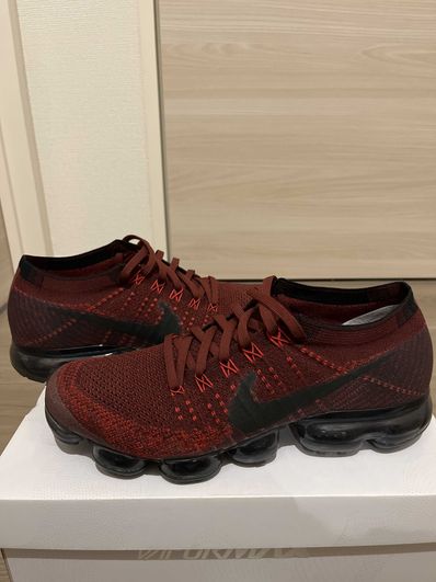 NIKE AIR VAPORMAX FLYKNIT