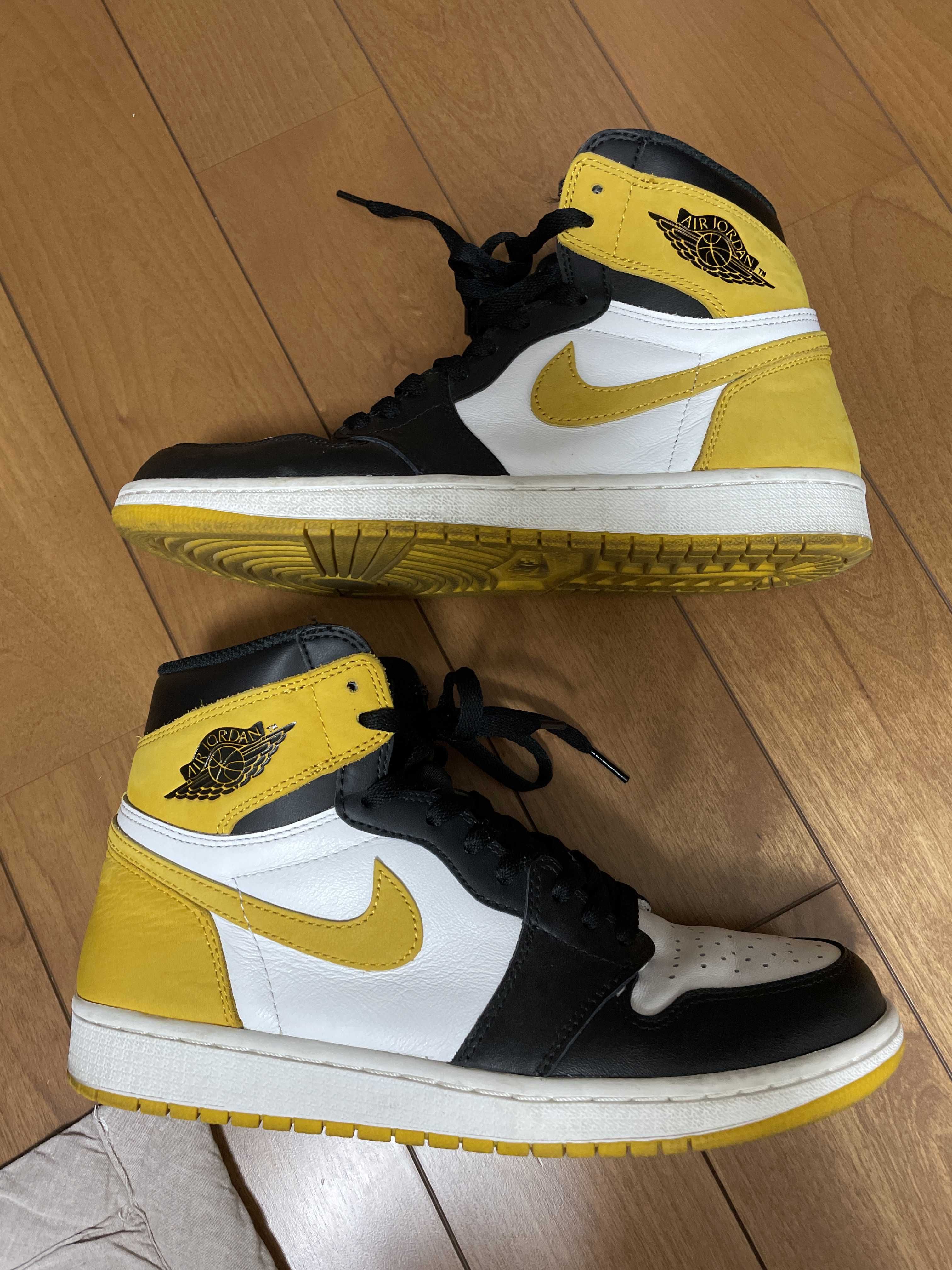 Nike Air Jordan 1 Retro High OG "Black Toe/Yellow Ochre"
