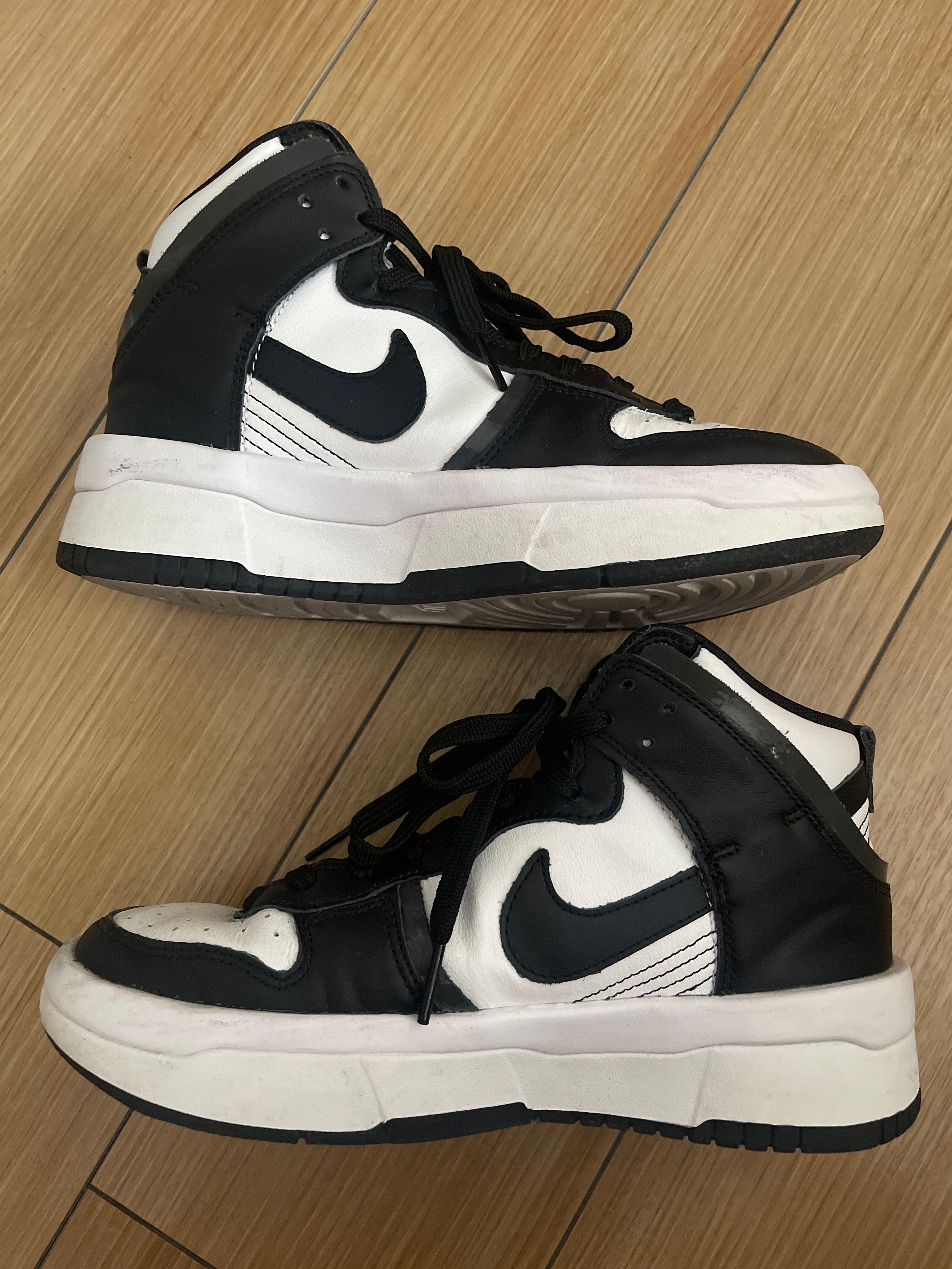 NIKE Women's DUNK HIGH UP "WHITE/BLACK"