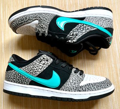 Nike SB Dunk Low "Elephant/Safari"