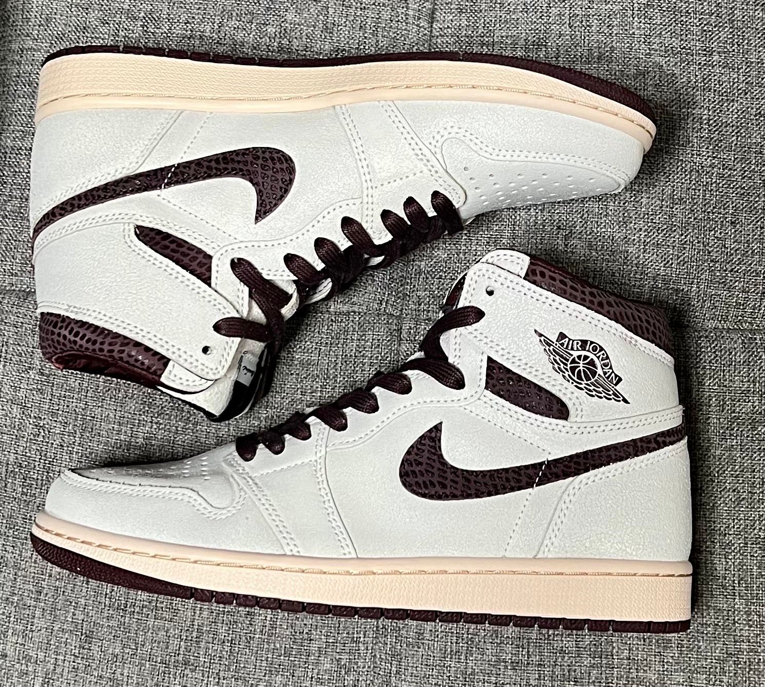 A Ma Maniere × Nike Air Jordan 1 Retro High OG "Sail and Burgundy"