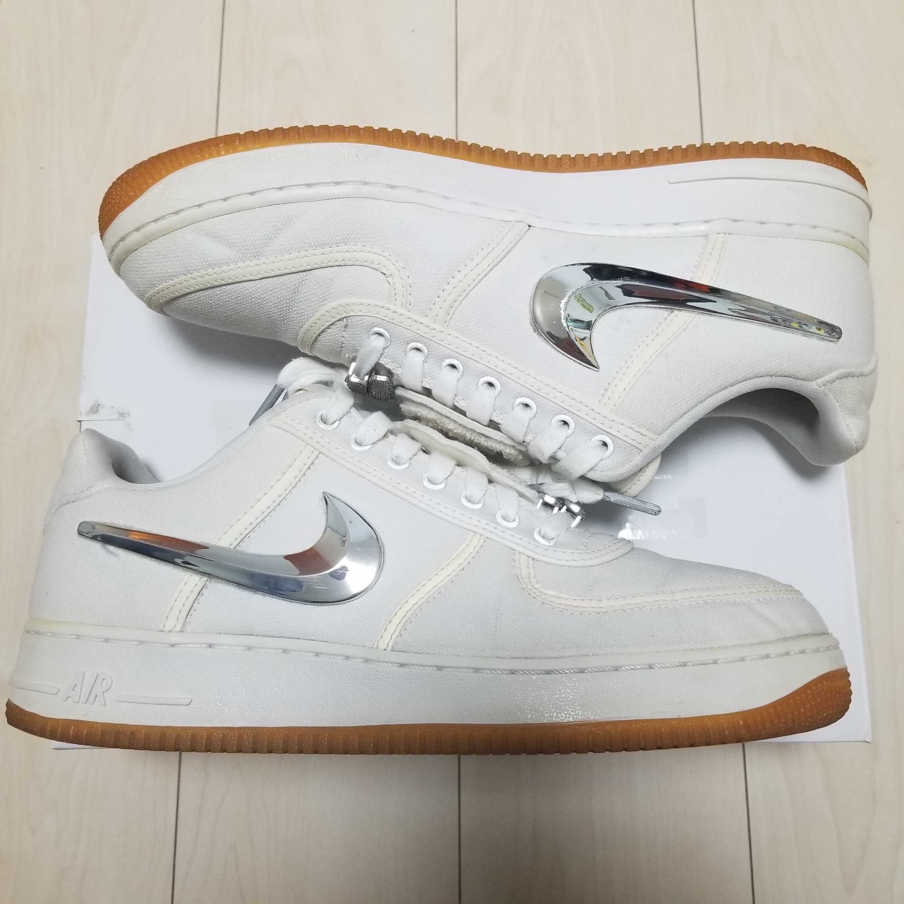 Travis Scott × Nike Air Force 1 Low  (AF100)