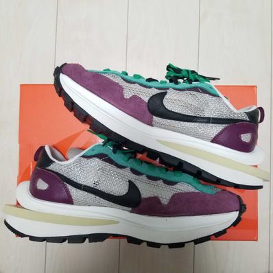 sacai × Nike Vapor Waffle "String/Red/Green"