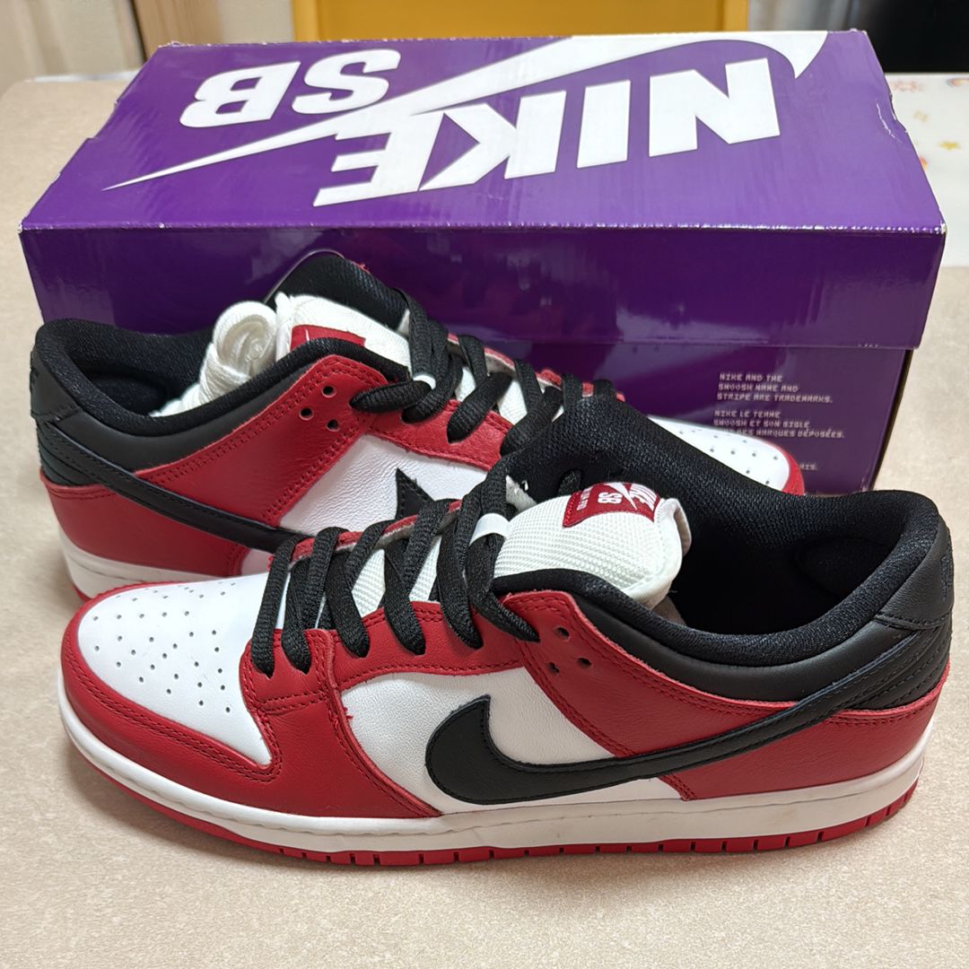 Nike SB Dunk Low Pro "J-Pack Chicago/Varsity Red and White"