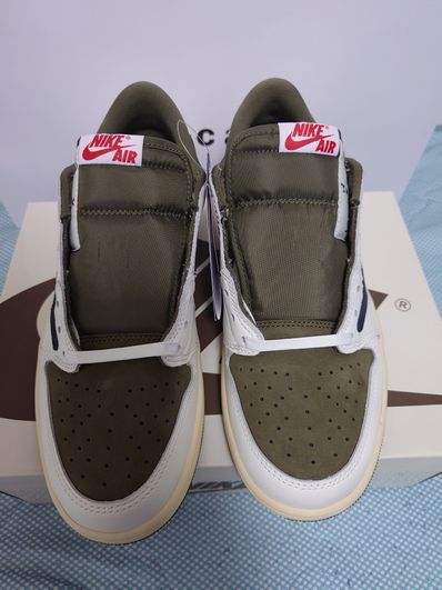 Travis Scott × Nike Air Jordan 1 Low OG SP "Reverse Olive"