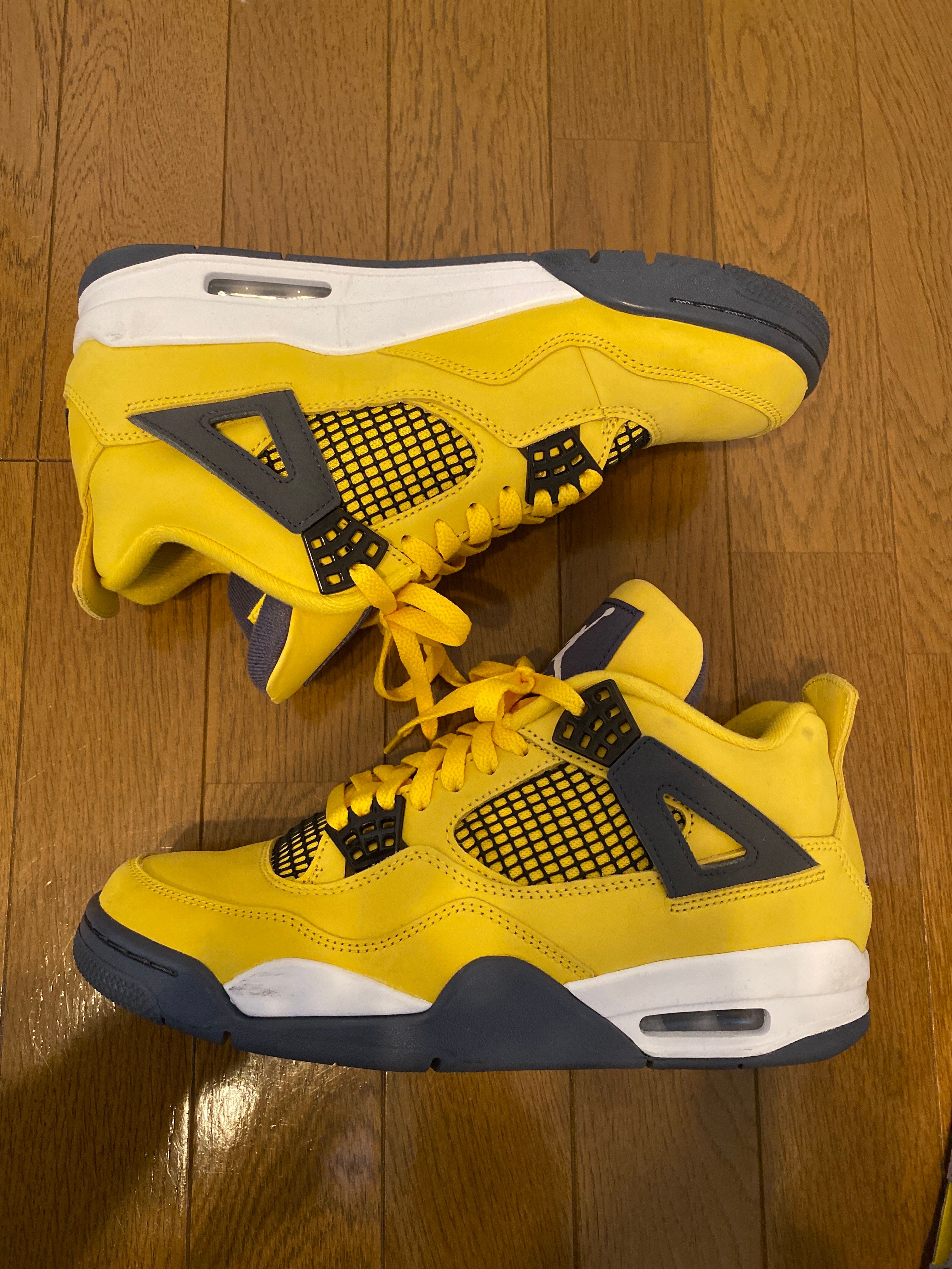 Nike Air Jordan 4 "Tour Yellow"