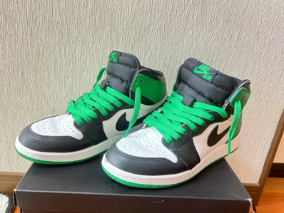 Nike Air Jordan 1 Retro High OG "Celtics/Black and Lucky Green" (2023)