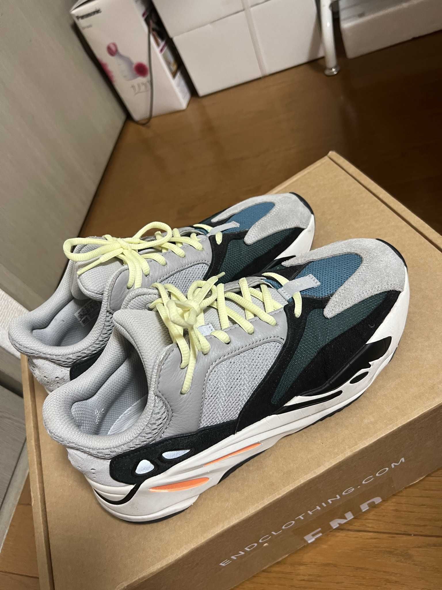 adidas YEEZY Boost 700 "Wave Runner"