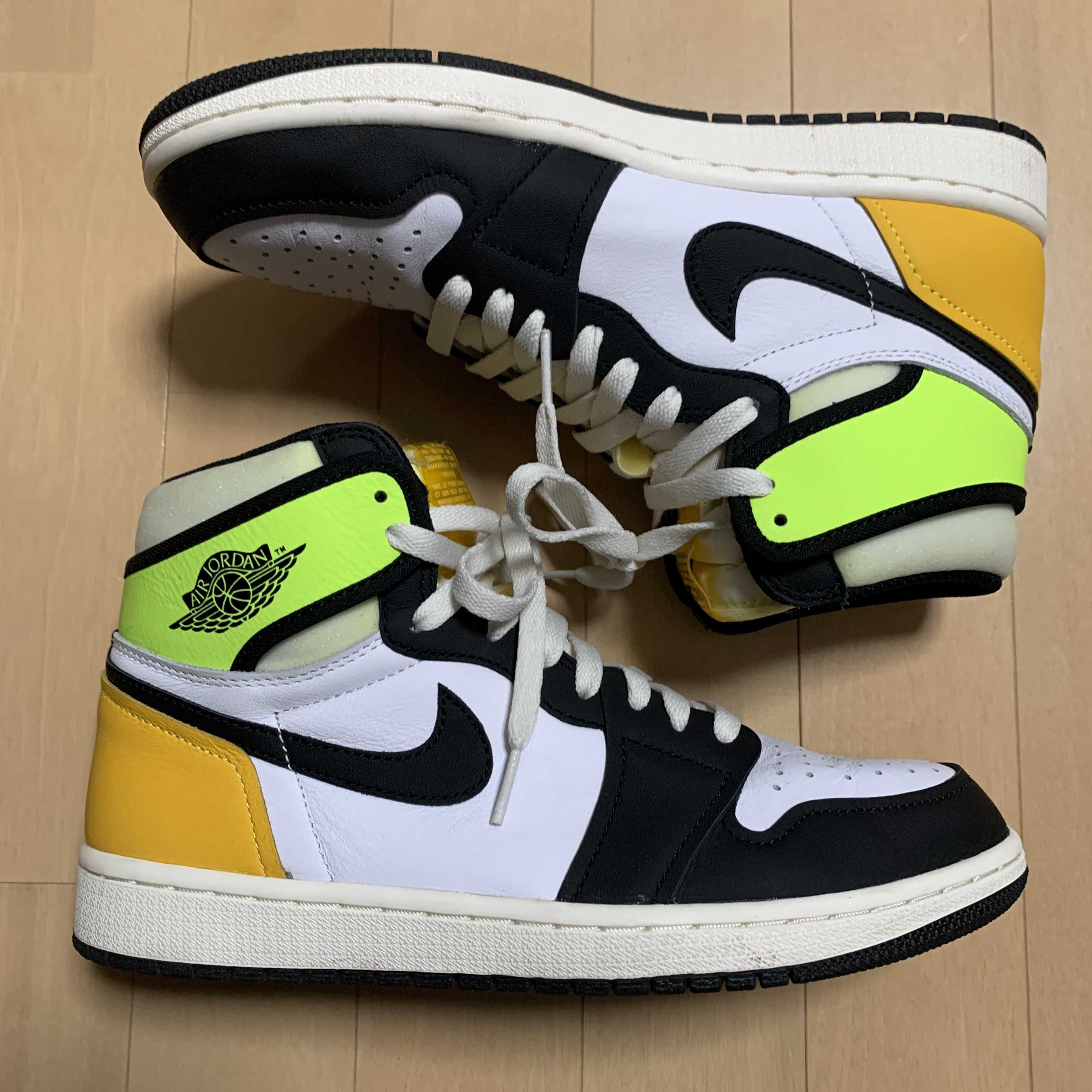 Nike Air Jordan 1 High OG "Volt Gold"