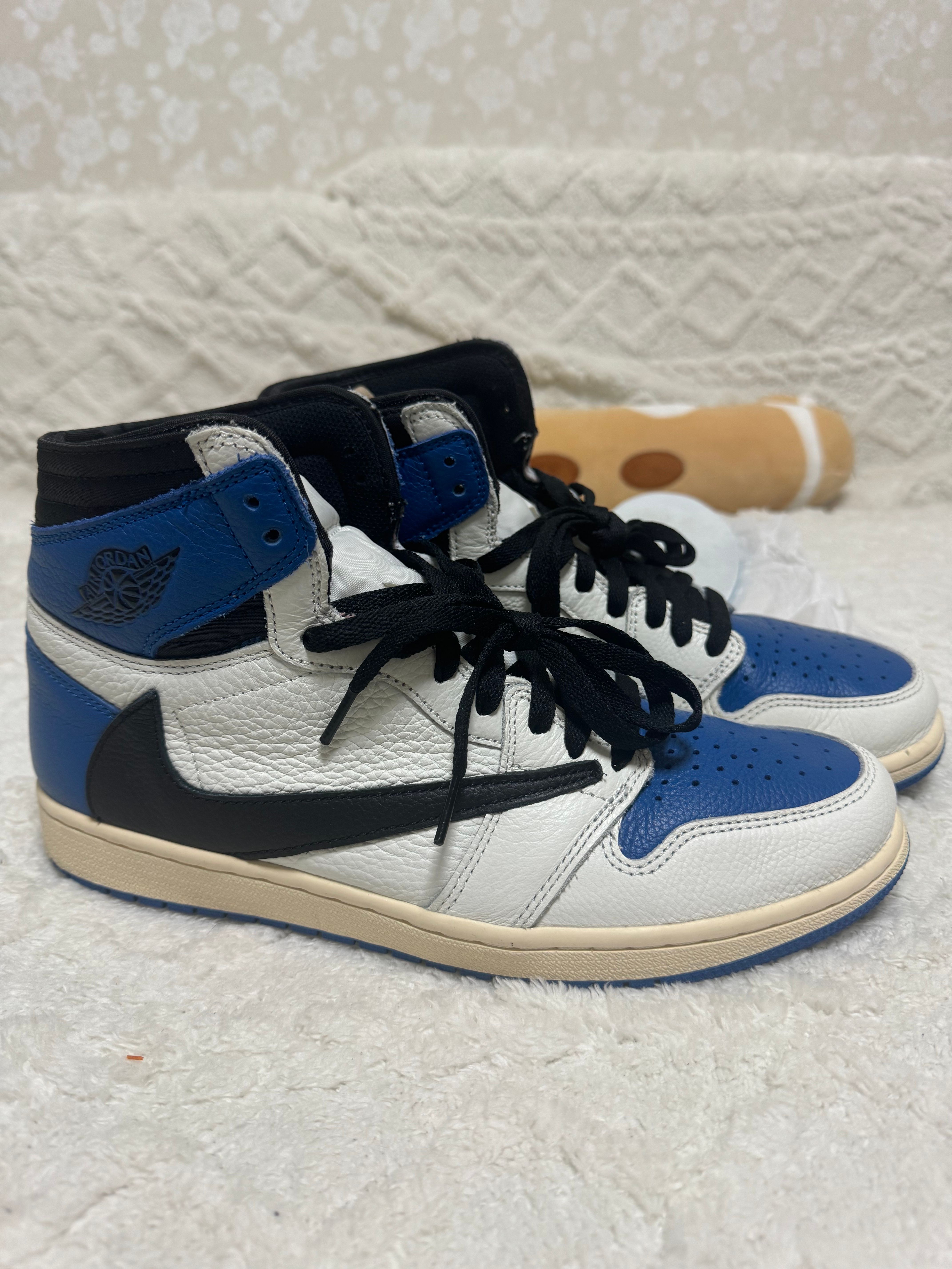 Travis Scott × fragment design × Nike Air Jordan 1 Retro High OG SP "Military Blue"