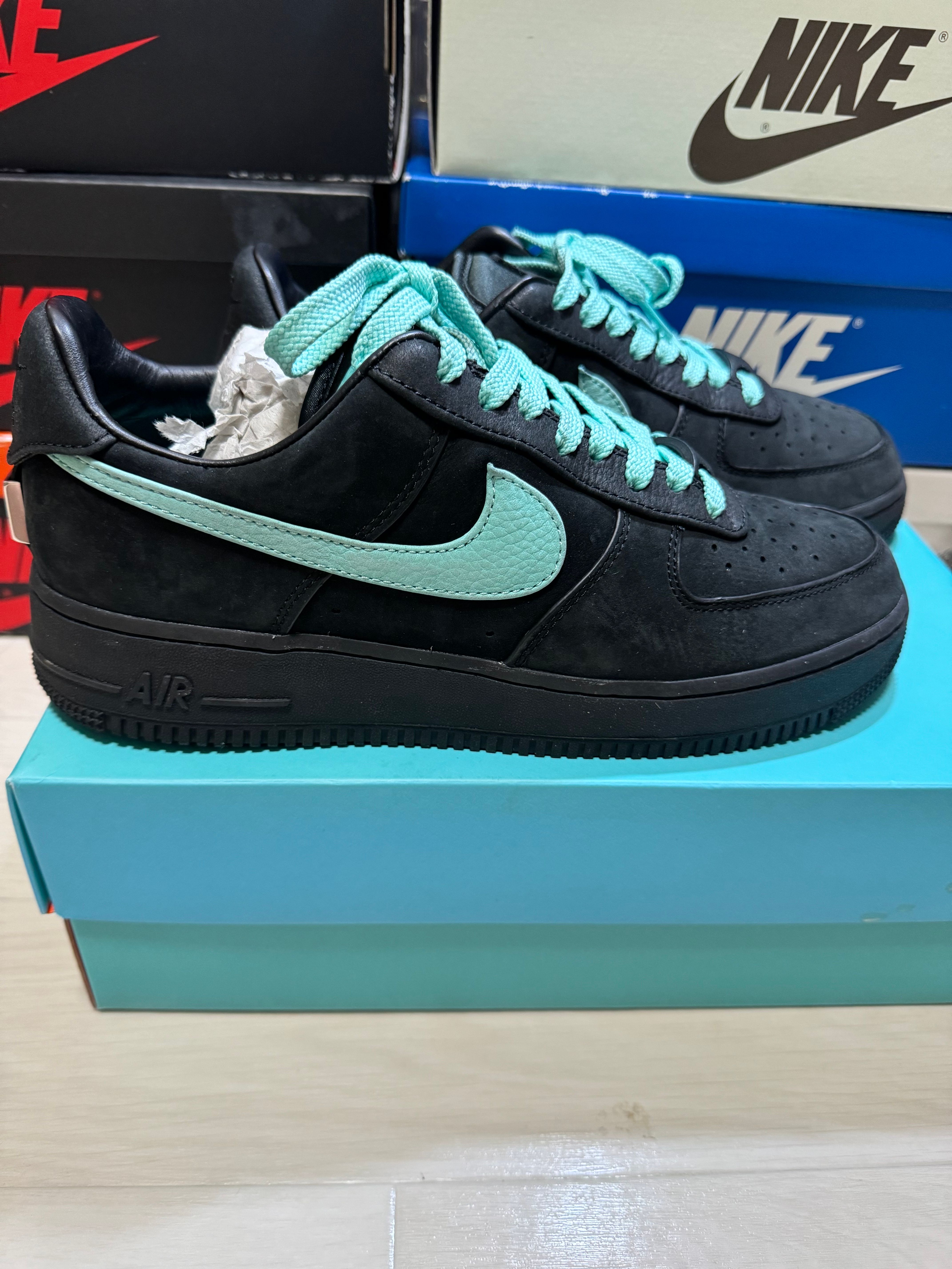 Tiffany & Co. × Nike Air Force 1 Low "1837"