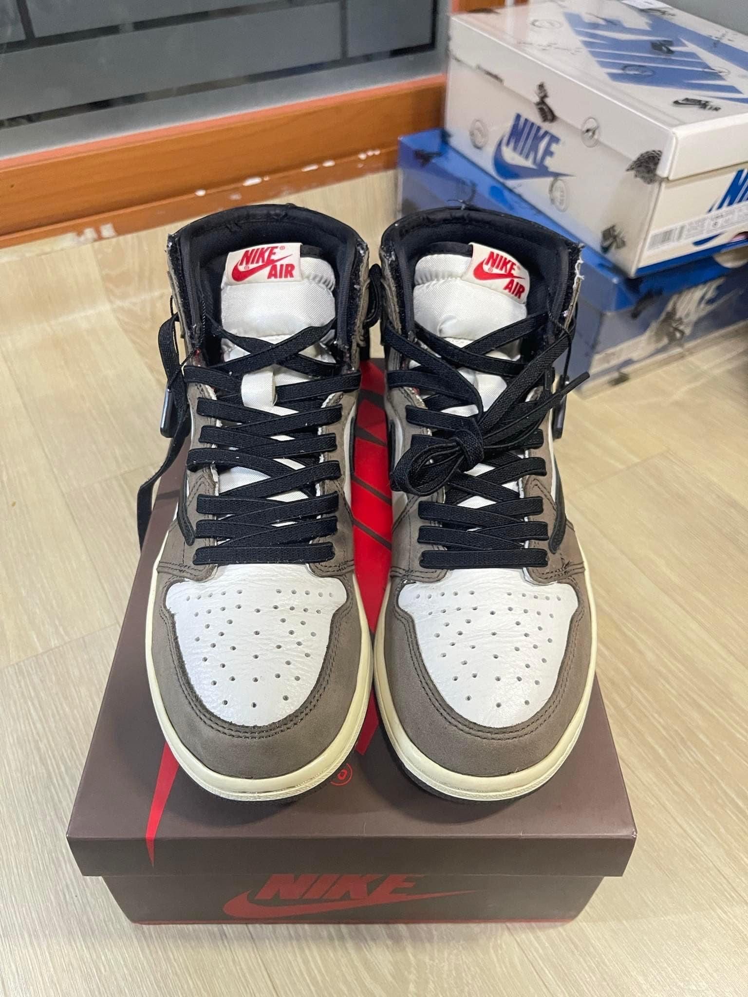 Travis Scott × Nike Air Jordan 1 Retro High OG TS SP "Sail/Dark Mocha"