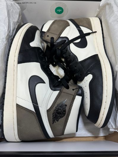 Nike Air Jordan 1 High OG "Sail/Dark Mocha/Black"