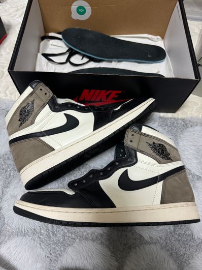 Nike Air Jordan 1 High OG "Sail/Dark Mocha/Black"