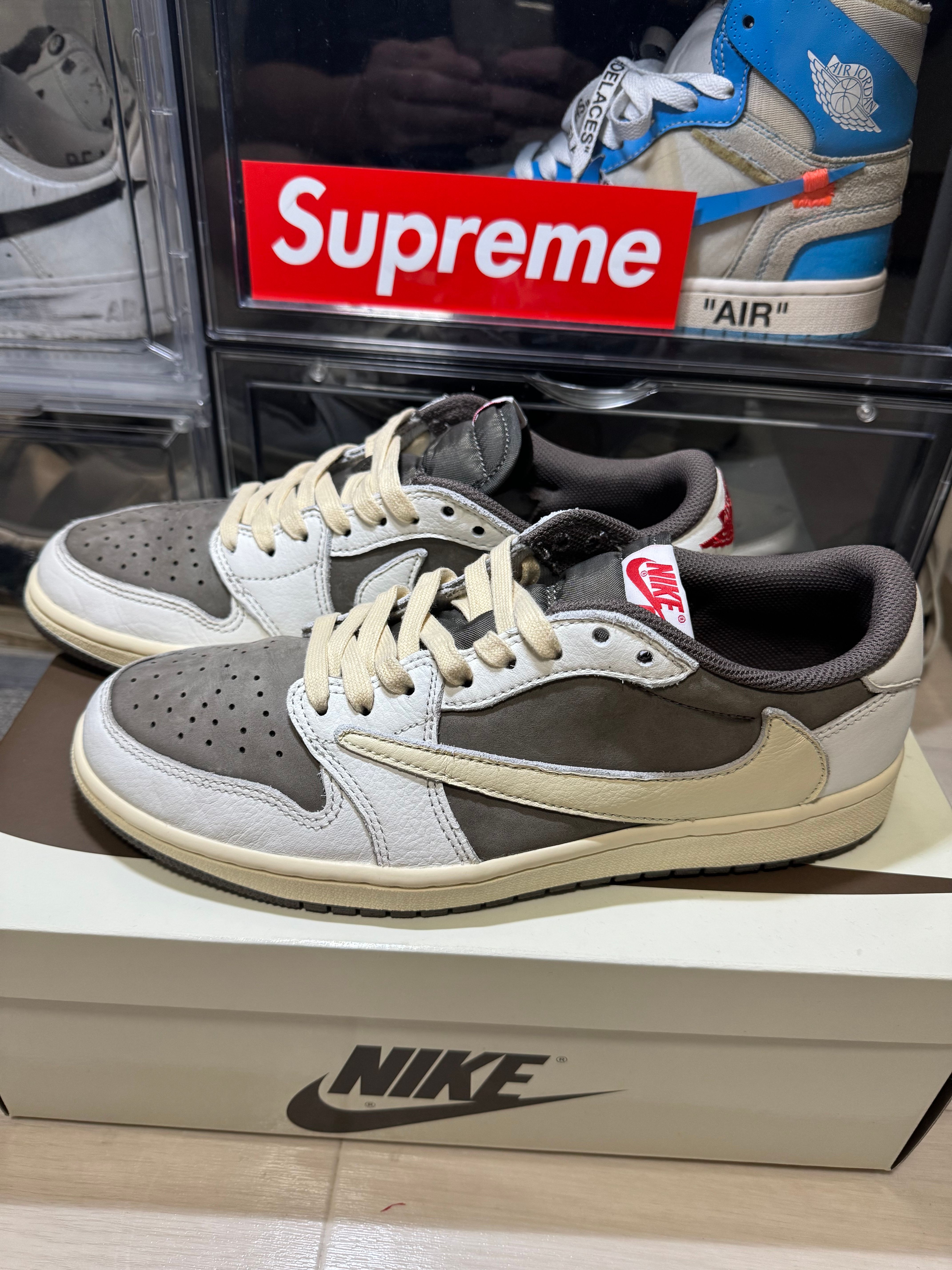 Travis Scott × Nike Air Jordan 1 Low OG SP "Reverse Mocha/Sail and Ridgerock"