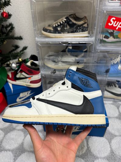 Travis Scott × fragment design × Nike Air Jordan 1 Retro High OG SP "Military Blue"