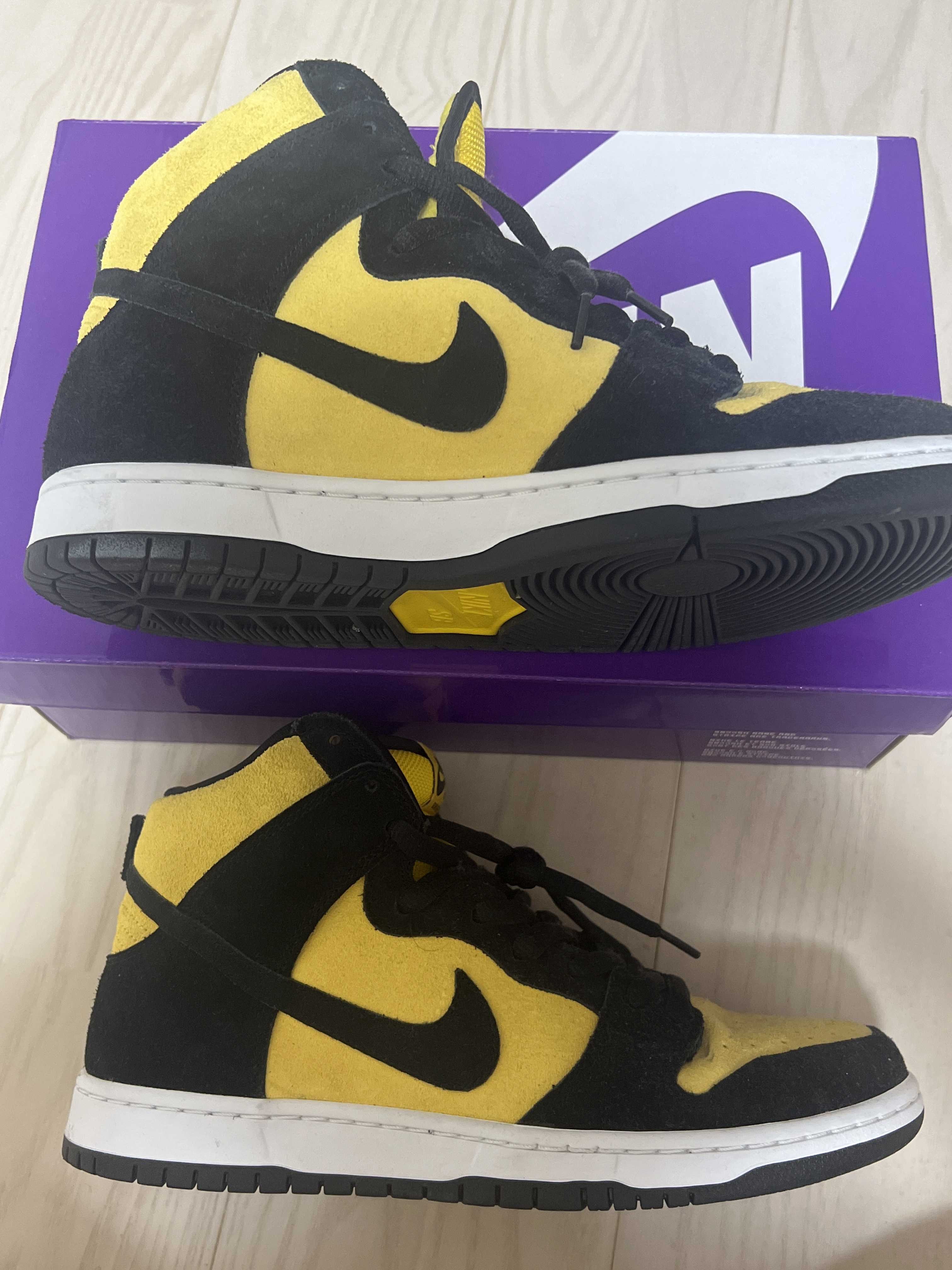 NIKE SB DUNK HIGH "MAIZE AND BLACK"